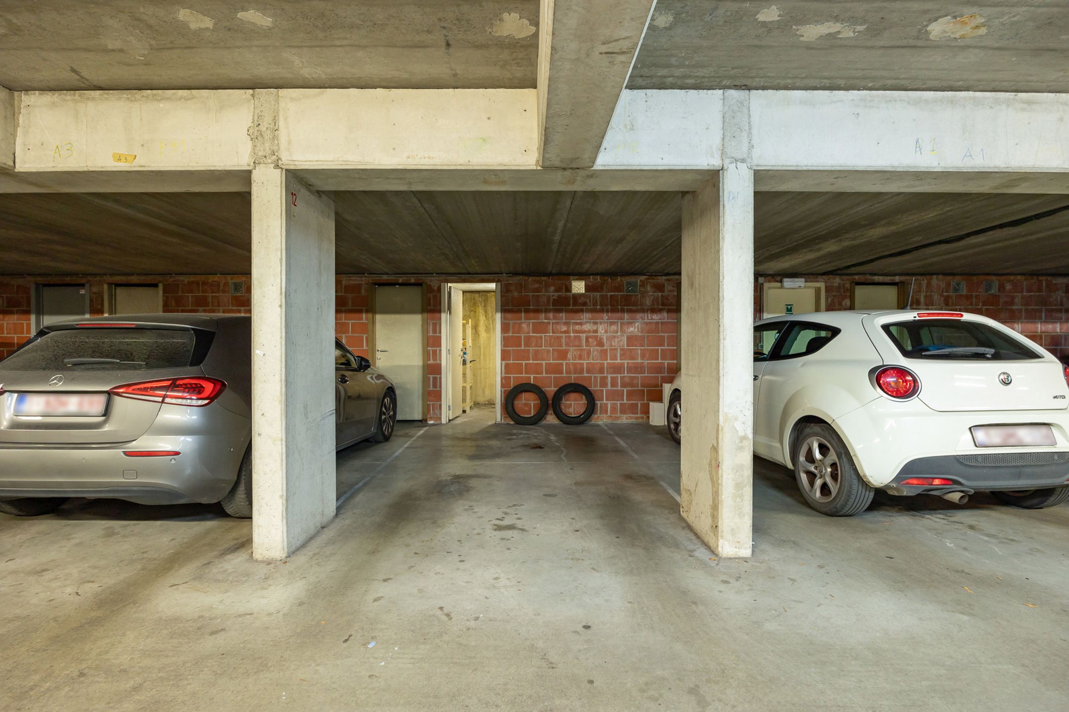 Lichtrijke studio met terras  foto 8