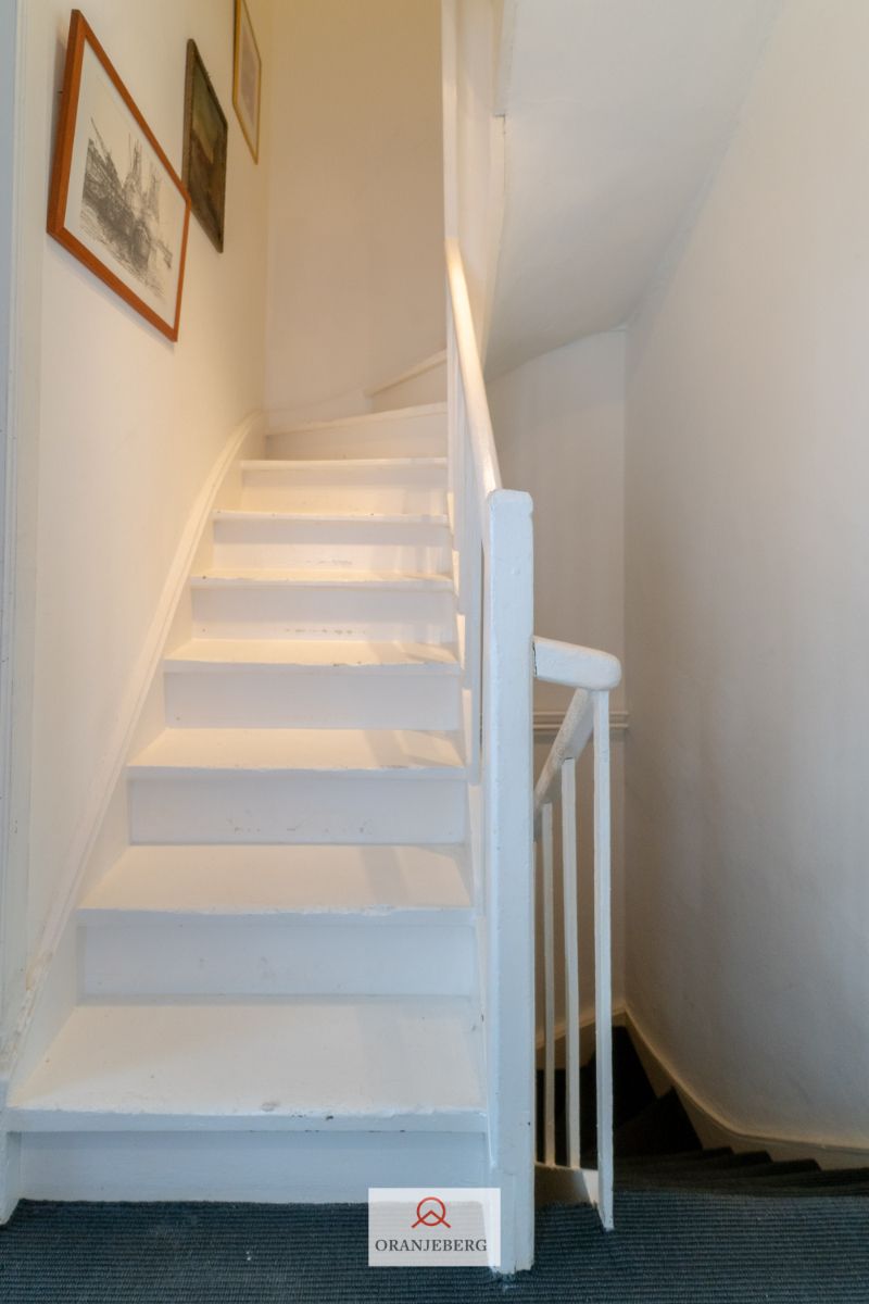 Huis met tuintje vlakbij Coupure foto 32