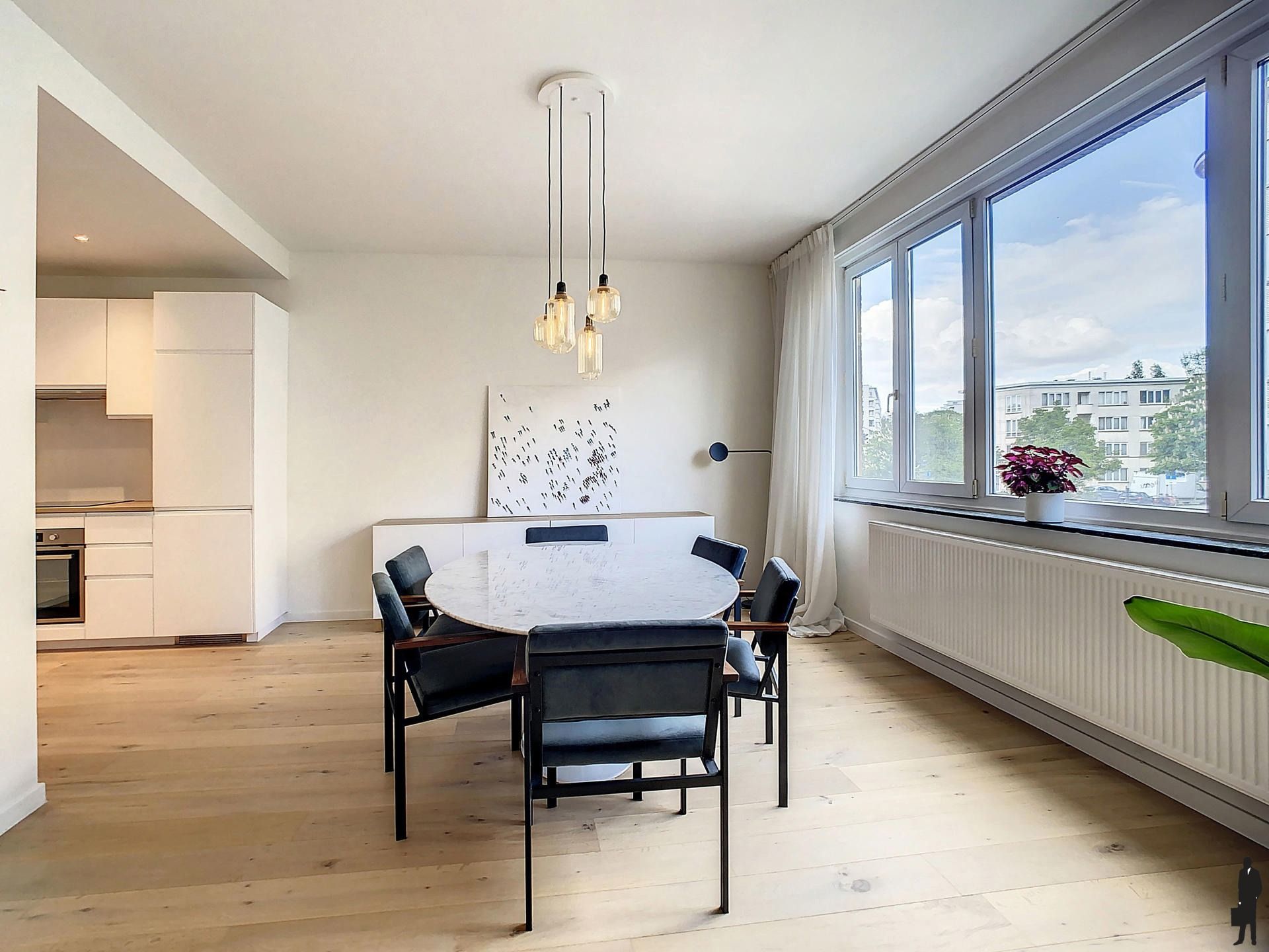 Prachtig appartement met 2 slaapkamers, dressing en terras in de Tentoonstellingswijk foto 3