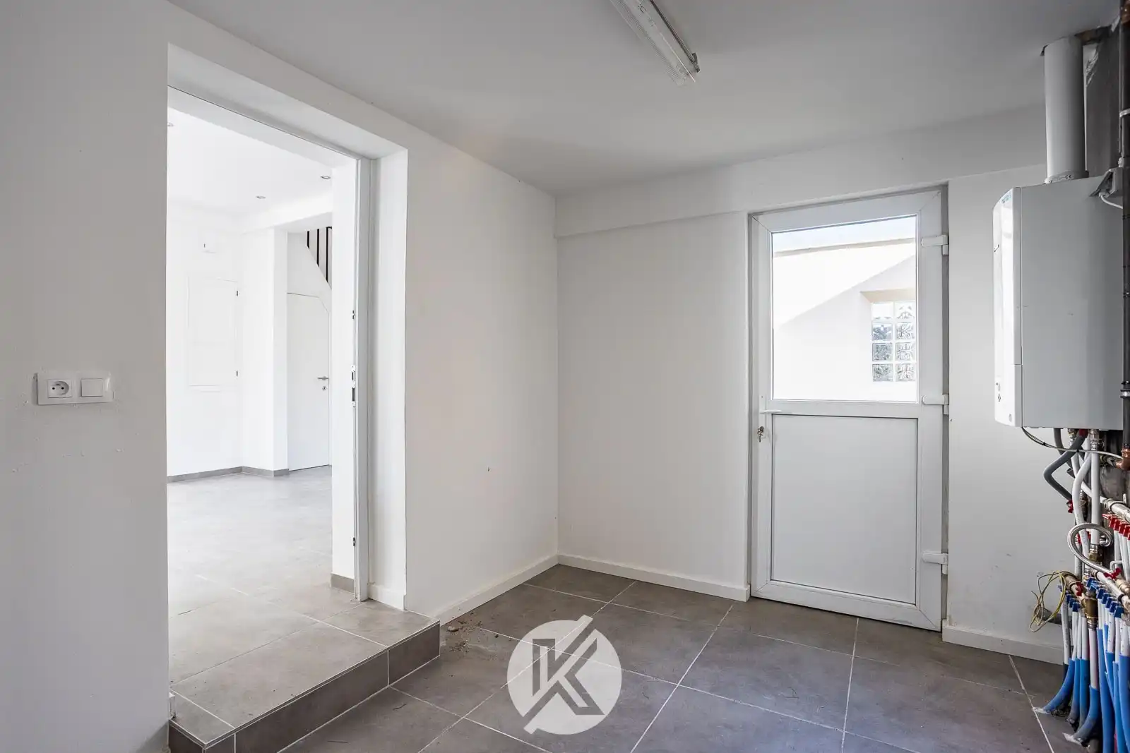 Gerenoveerde woning in een rustige straat foto 10
