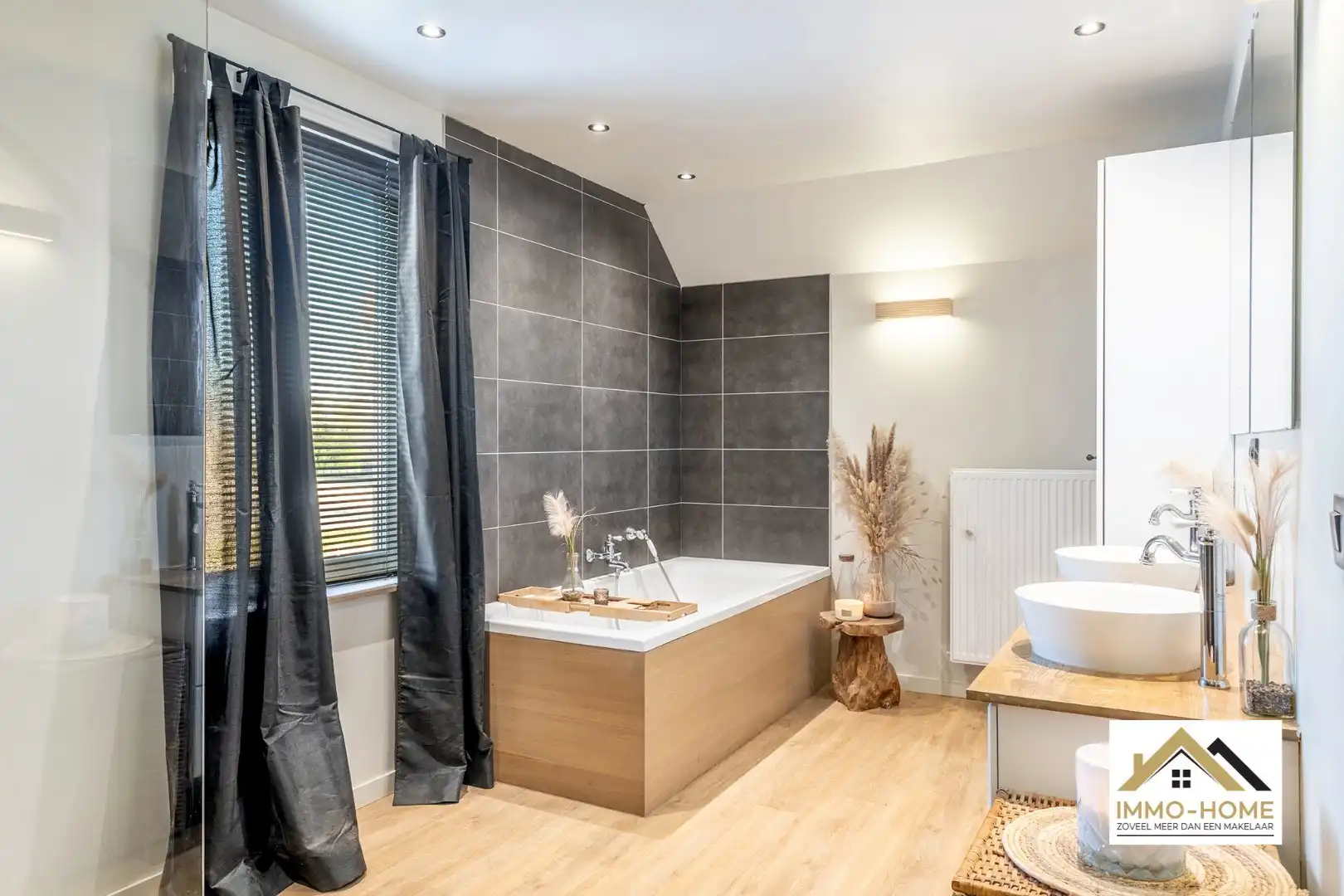 Ruime vrijstaande woning met zwembad en ruime grond op topligging! foto 9