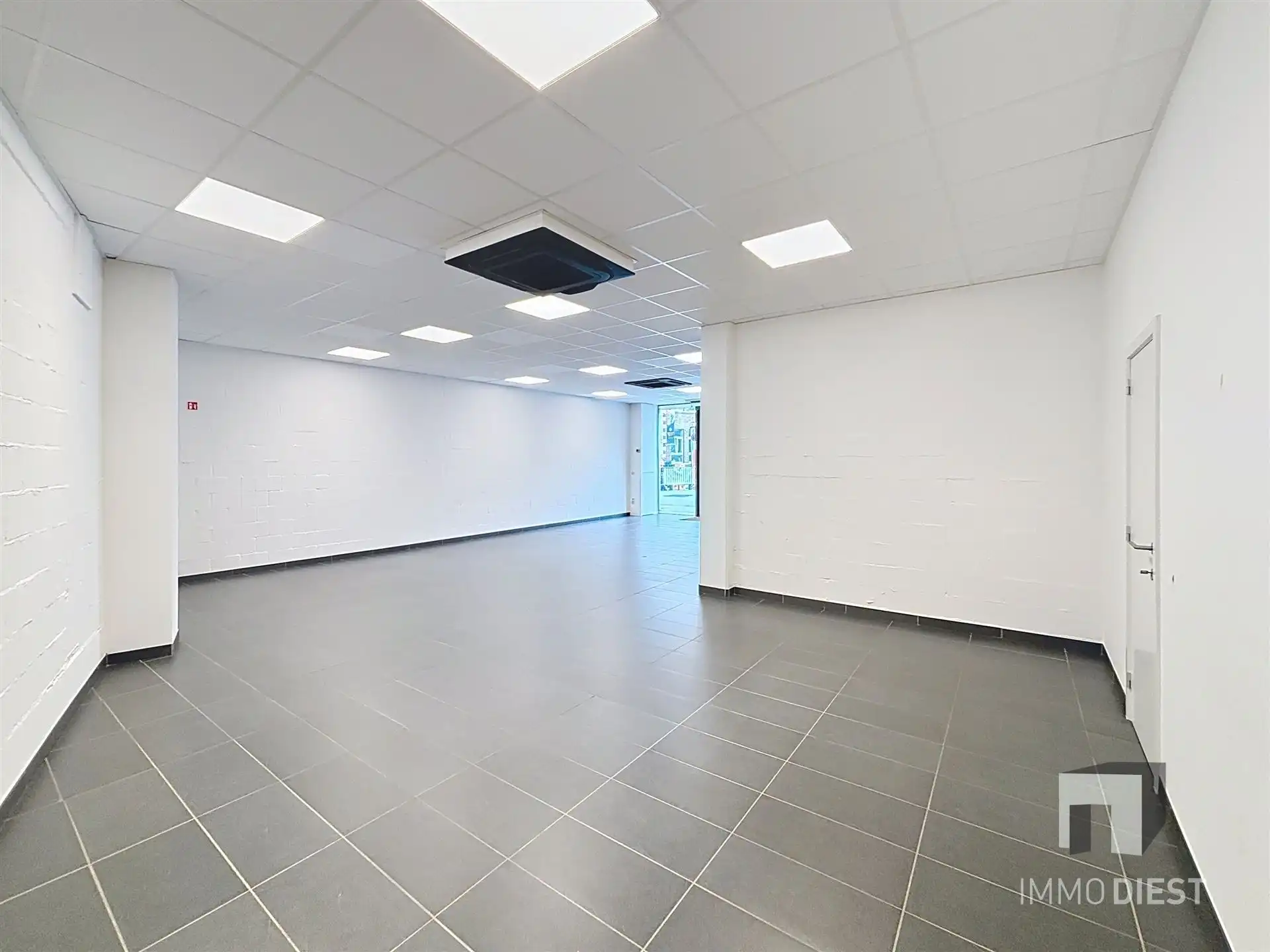 Handelspand op triple A locatie - Centrum Tessenderlo foto 15