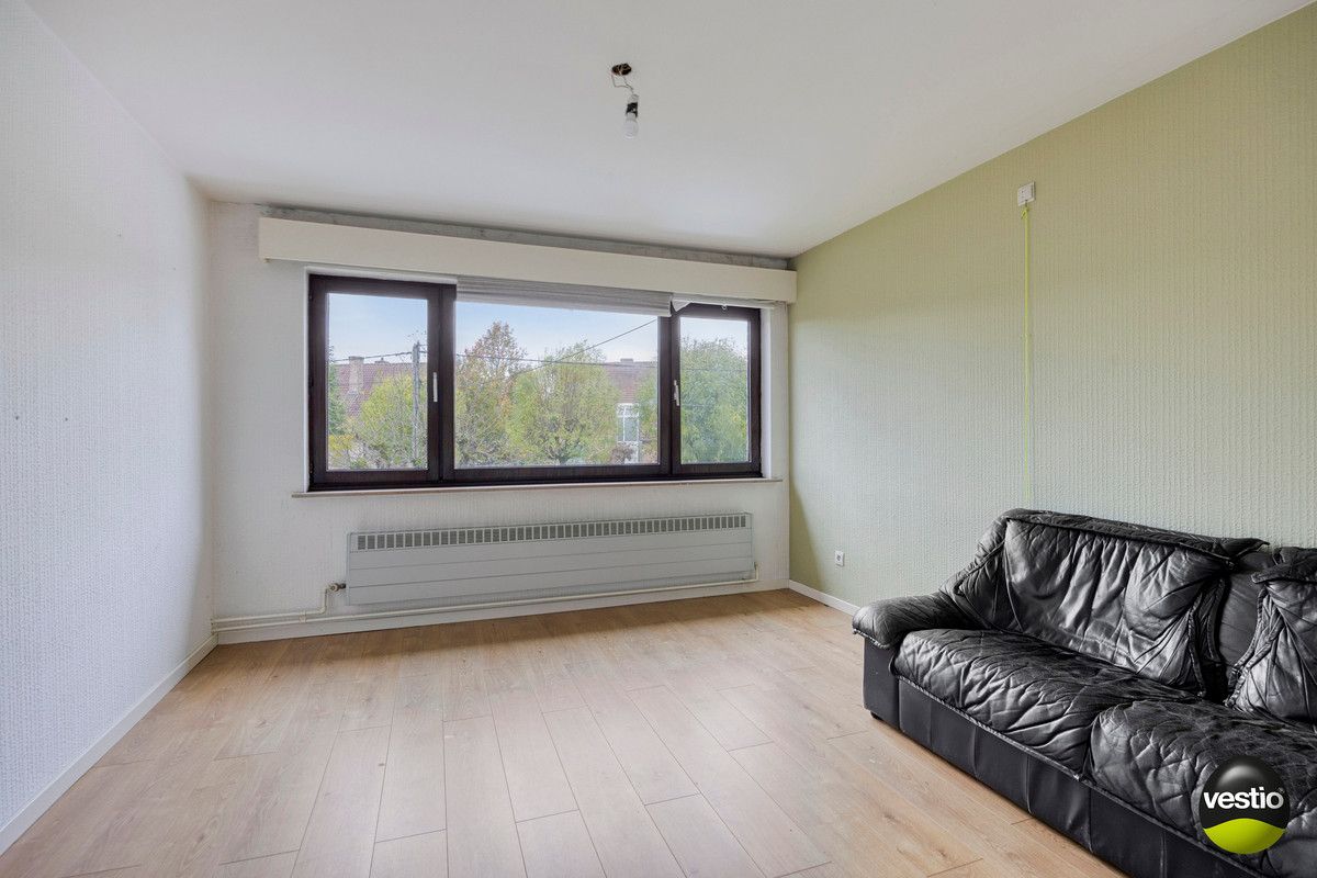 RUSTIG GELEGEN HALF VRIJSTAANDE WONING OP 4A5CA STADSRAND BILZEN. foto 19