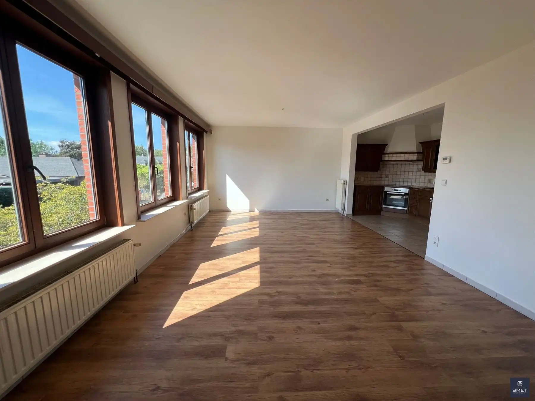 RUIM EN LICHTRIJK APPARTEMENT MET 2 SLPKS foto 8