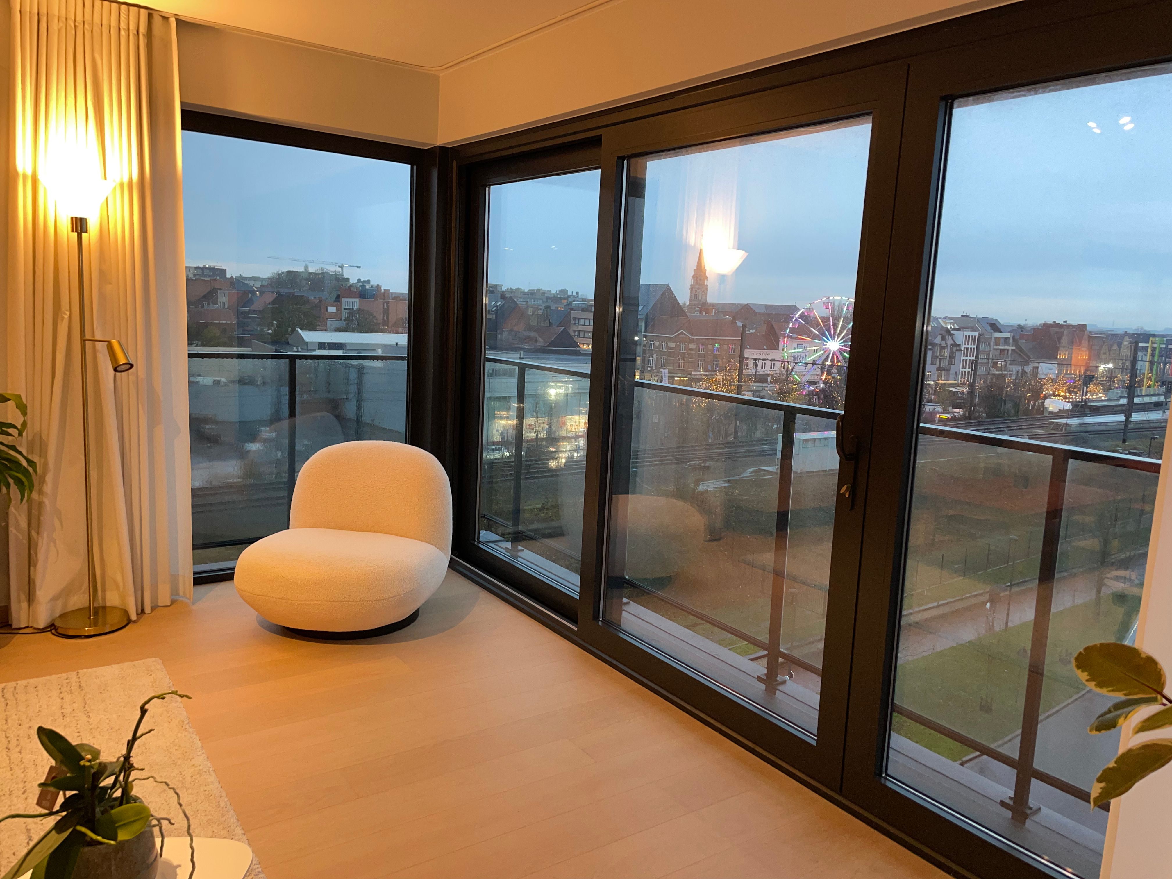 2-slpk-APP + ruime garage foto 13