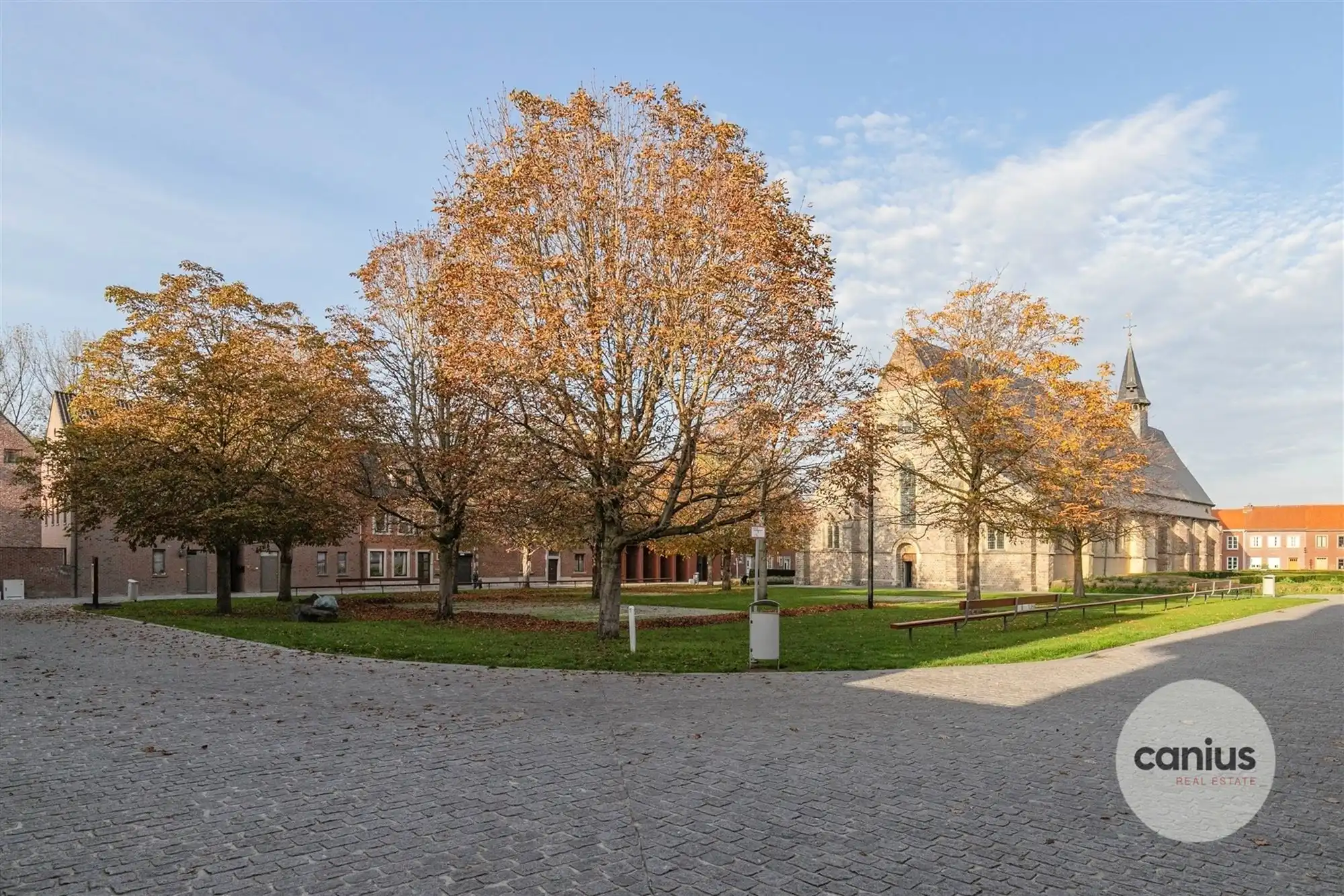 GERESTAUREERDE BEGIJNHOFWONING TE SINT-TRUIDEN foto 11