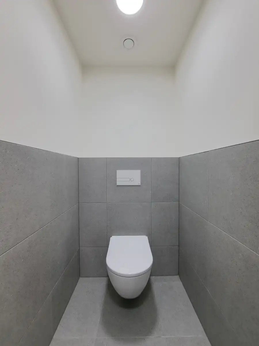 Lichtrijk nieuwbouwappartement met 2 slaapkamers en terras foto 12