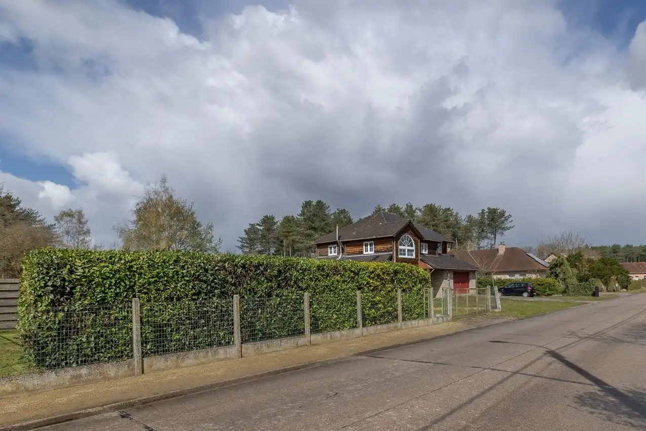 Villaperceel met klasse,  residentieel wonen omringd door groen. foto 18