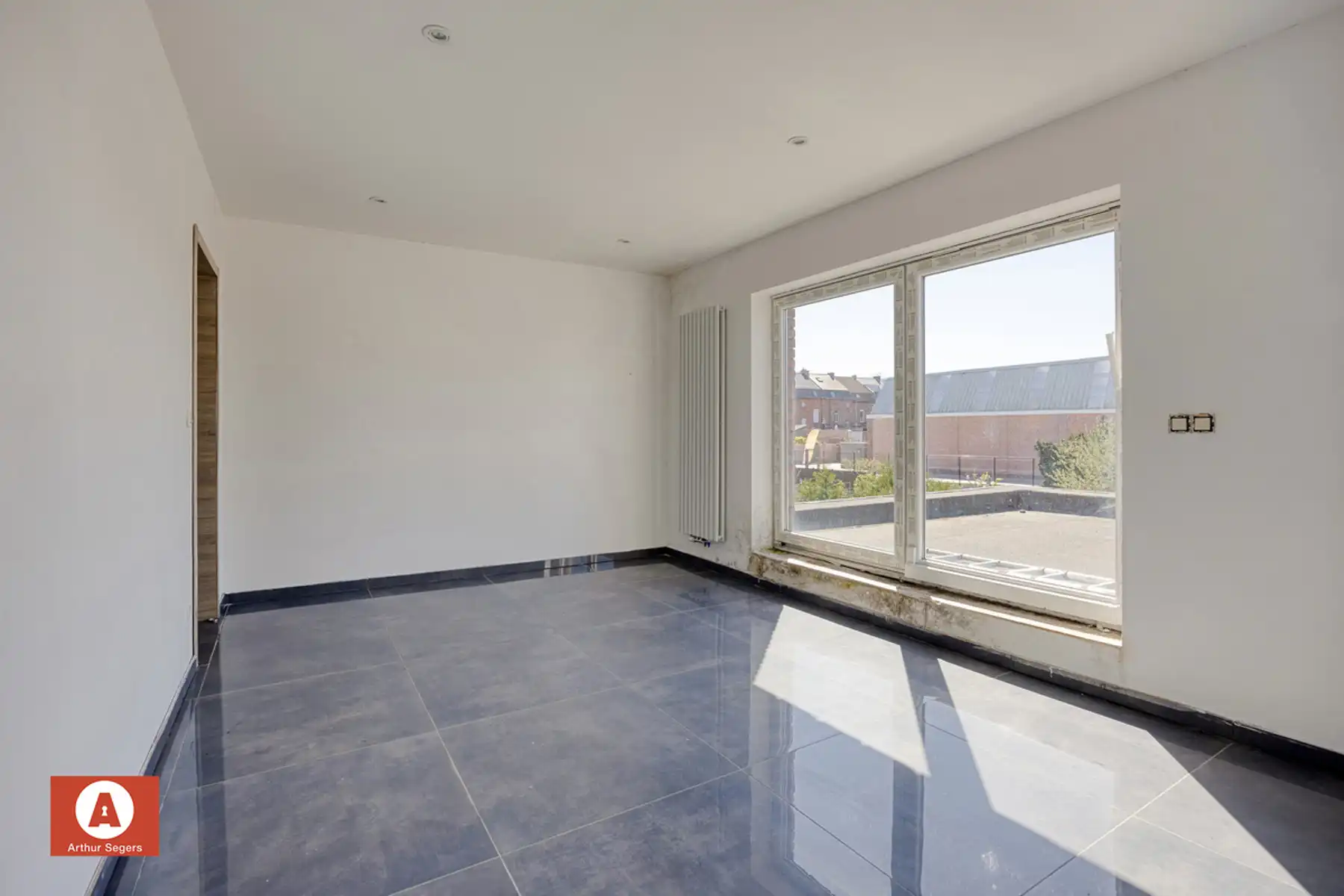 Veder af te werken/te renoveren gezinswoning mét achterbouw foto 17