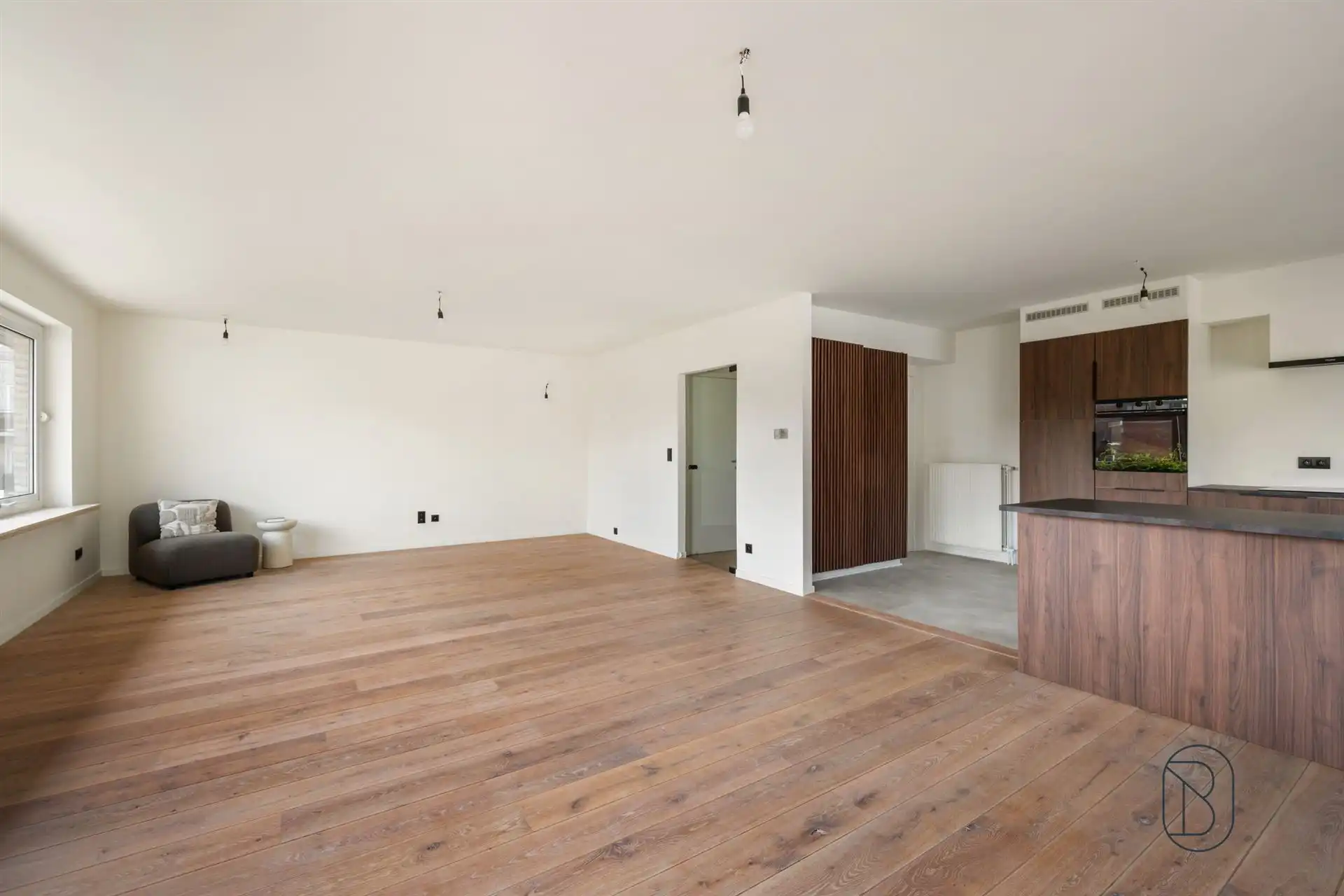 Stijlvol gerenoveerd appartement in het centrum! foto 6