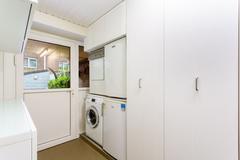 Instapklare woning, zee van ruimte, terras, P! foto 27