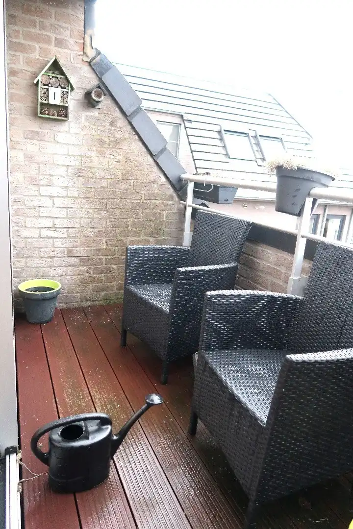 Lichtrijk duplexappartement foto 9