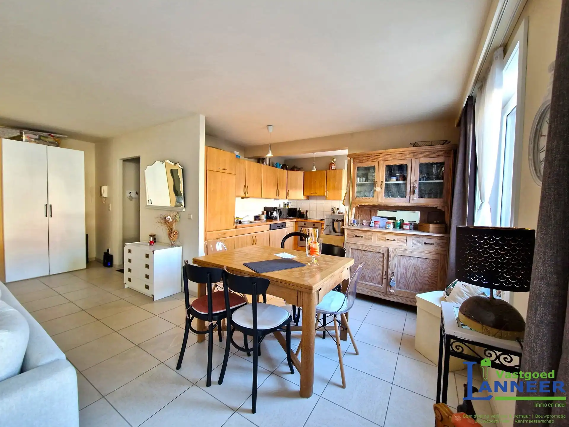 Twee slaapkamer appartement met garagestaanplaats in Edingen foto 6