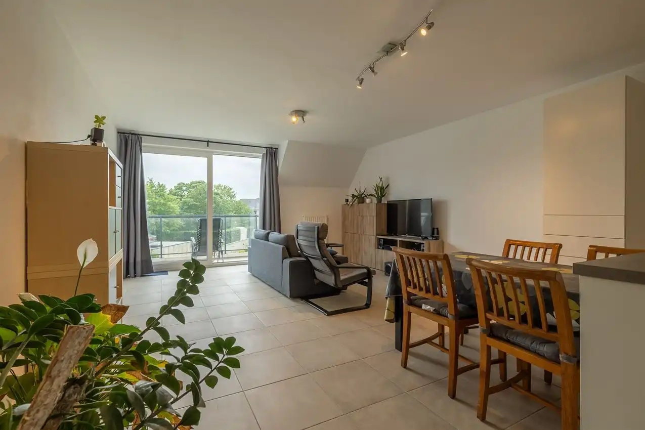 Gunstig gelegen appartement met 2 slpk, terras en autostaanplaats, EPC-label A foto 2