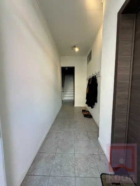Ruime veelzijdige woning, inpandige garage en 4 slaapkamers op zuidgericht perceel! foto 6