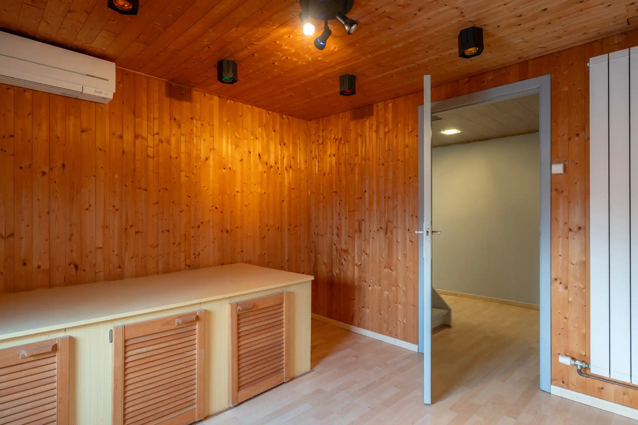 Verrassend ruime en luxueuze gezinswoning op rustige ligging foto 36