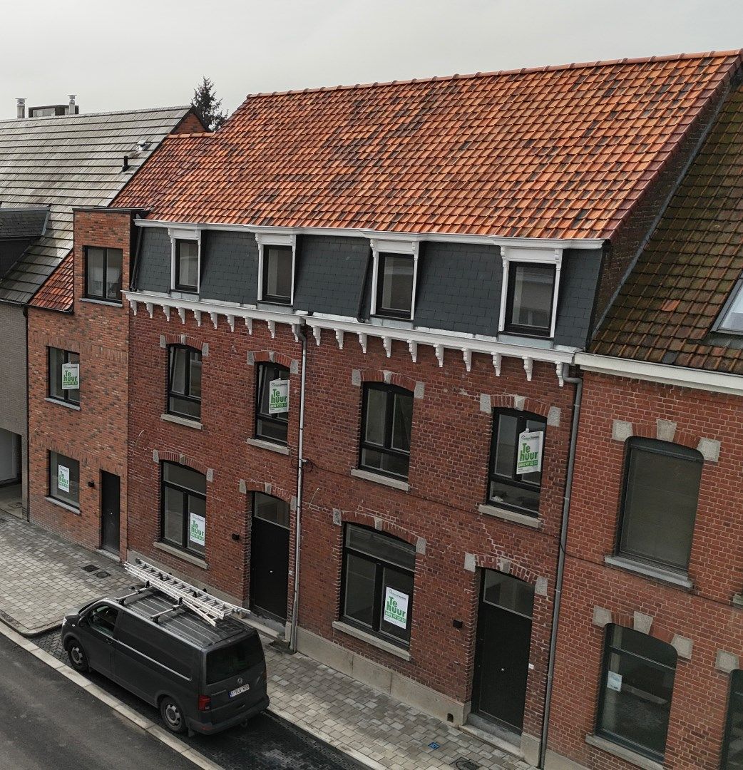 Instapklare woning met 3 slaapkamers en garage te Bissegem foto 1