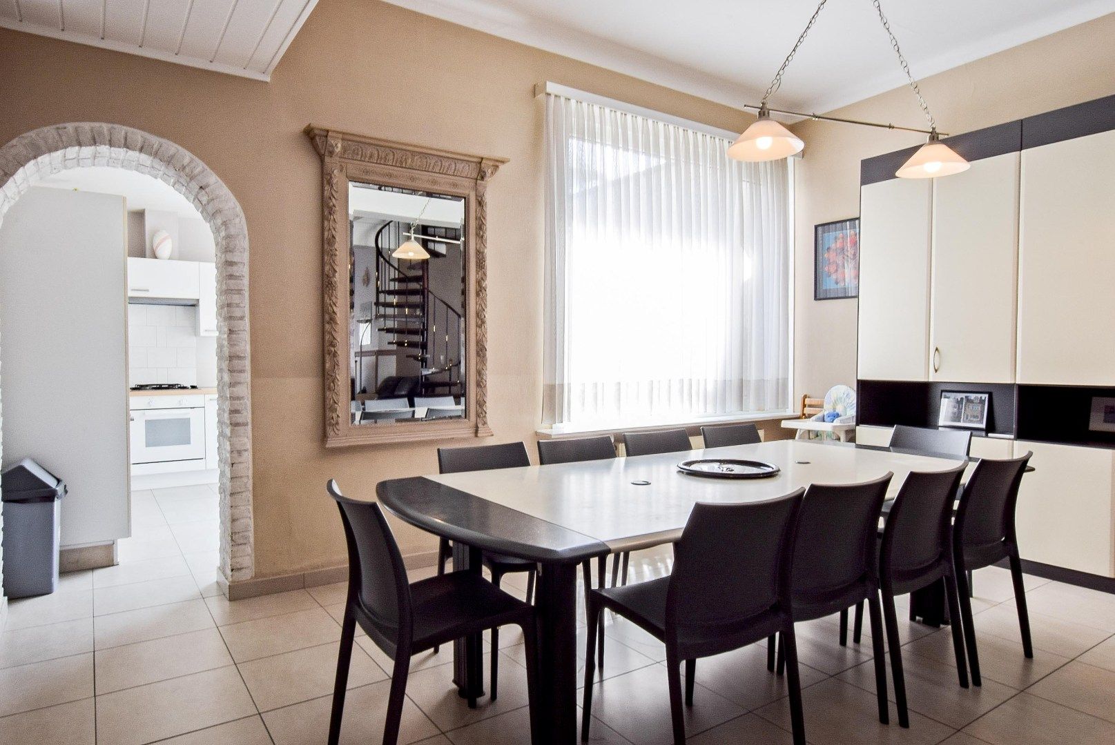 Ruime gezinswoning/vakantiewoning  in Nieuwpoort-Stad –instapklaar op 125 m². foto 3