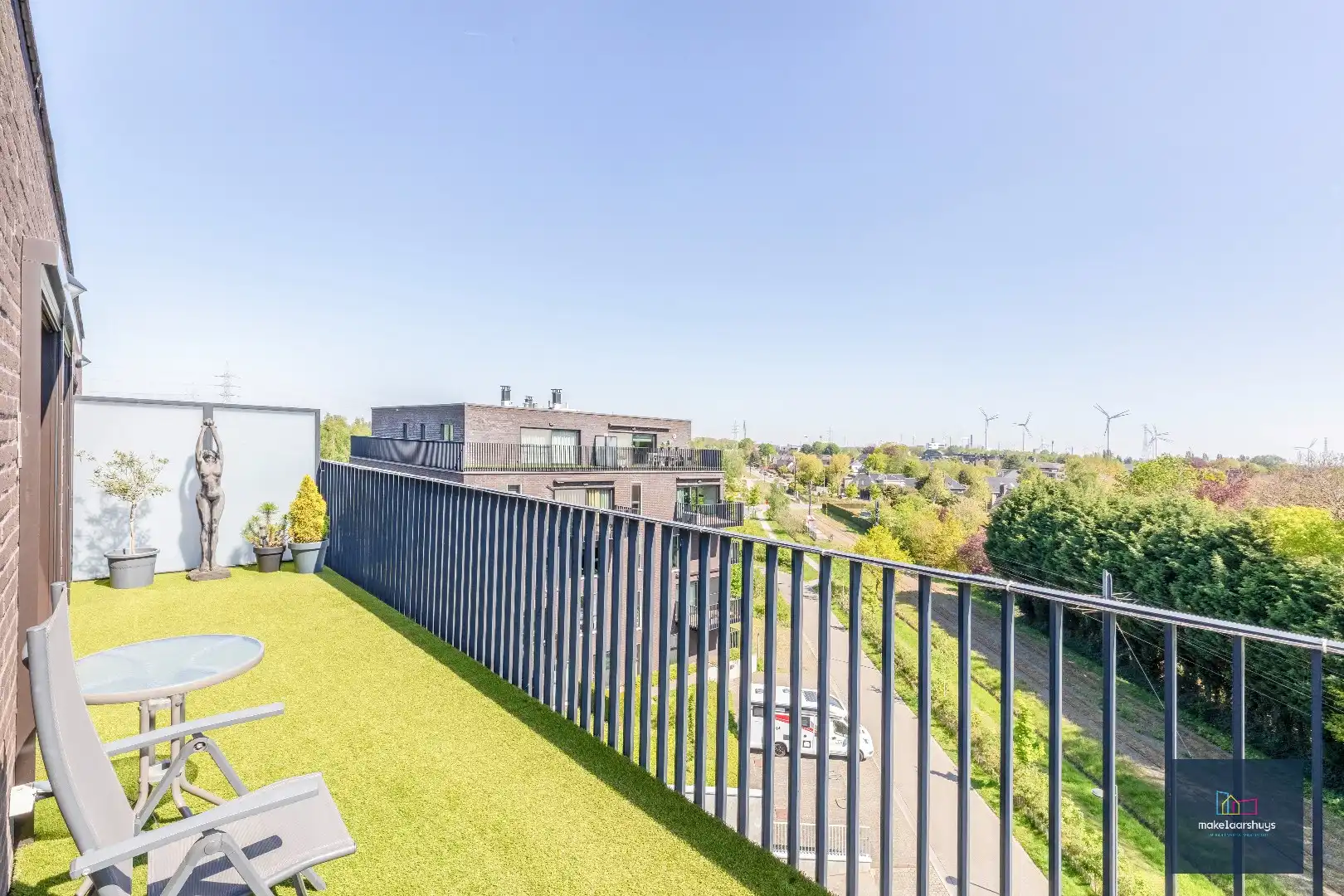 Penthouse met 2 slp. ruim terras, 2 st.plaatsen & kelder foto 19