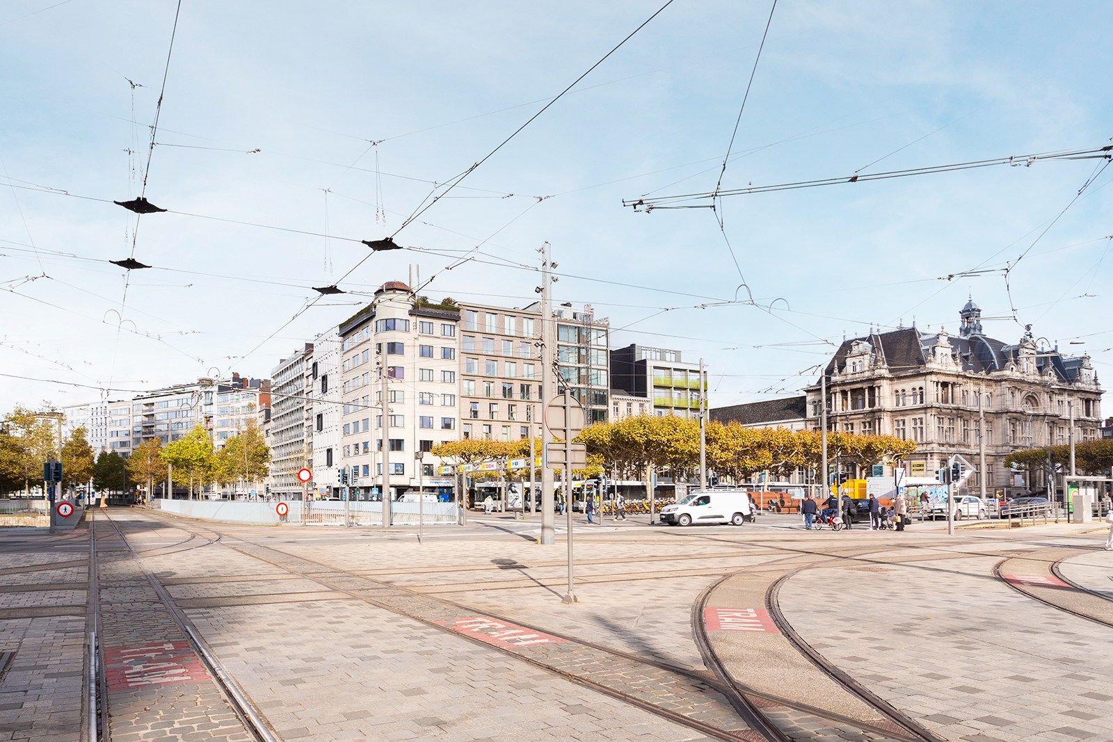 De Academie: waar historische Grandeur en hedendaagse luxe één worden.    foto 33