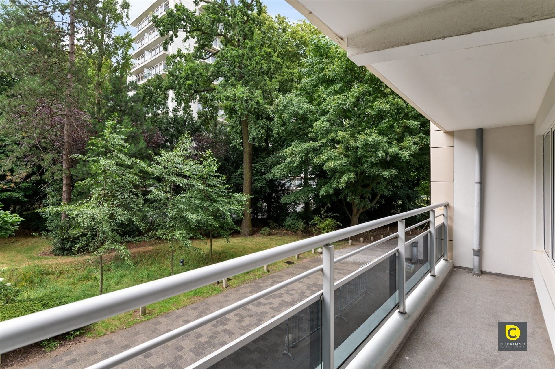 Verborgen pareltje met 2 slpks en 2 terrassen! foto 6