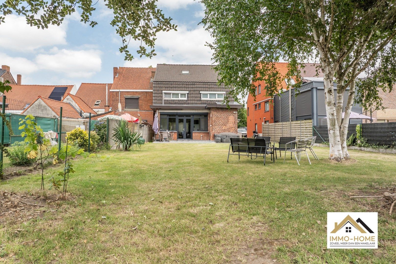 Vrijstaande volledig gerenoveerde woning met riante tuin te Oostakker foto 27
