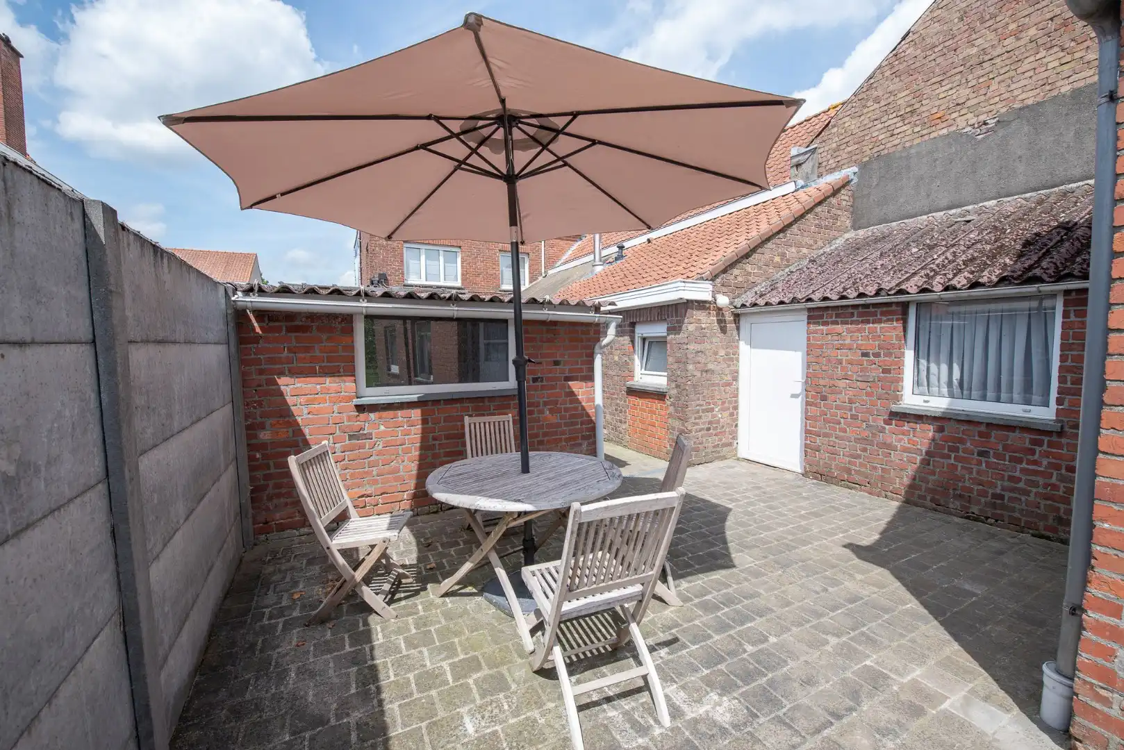 🎉 OPENDEUR zaterdag 13/06 🎉  Iedereen welkom van 12u t.e.m. 13u!  😊 Te koop – Deerlijkseweg 261, 8790 Waregem foto 11