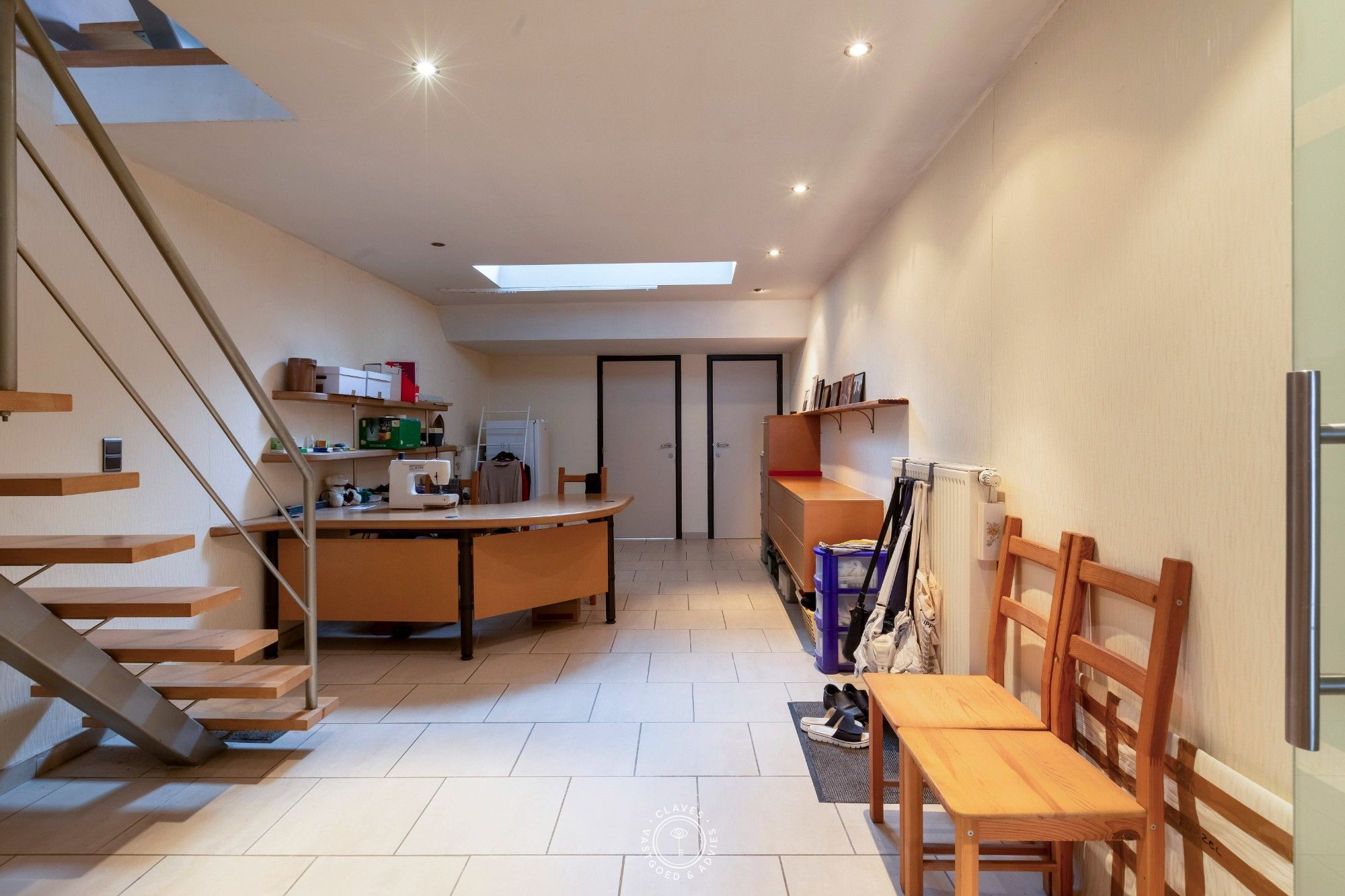 Instapklare bel-etagewoning met praktijkruimte foto 3