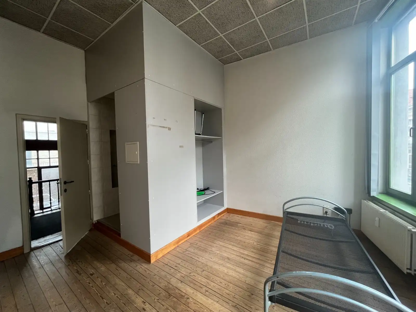 Studentenkamer te huur op de Nederkouter! foto 2