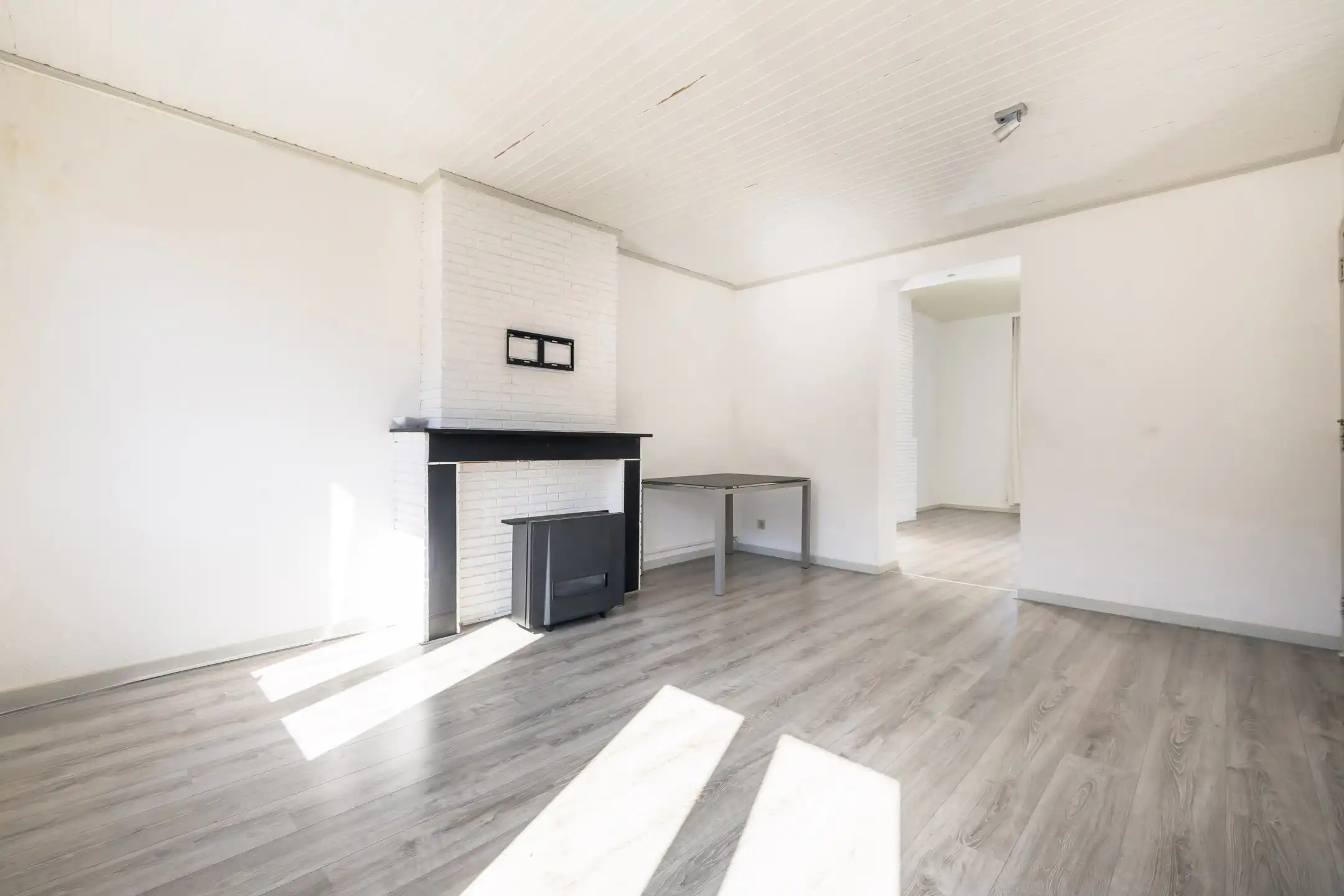 APPARTEMENTENGEBOUW MET 4 ERKENDE WOONEENHEDEN   foto 20