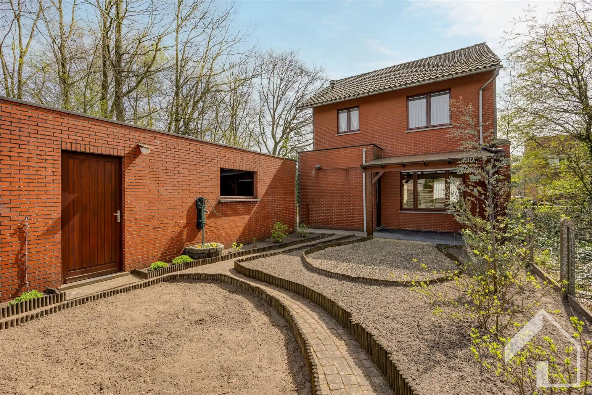 HOB nabij centrum van Oelegem foto 2