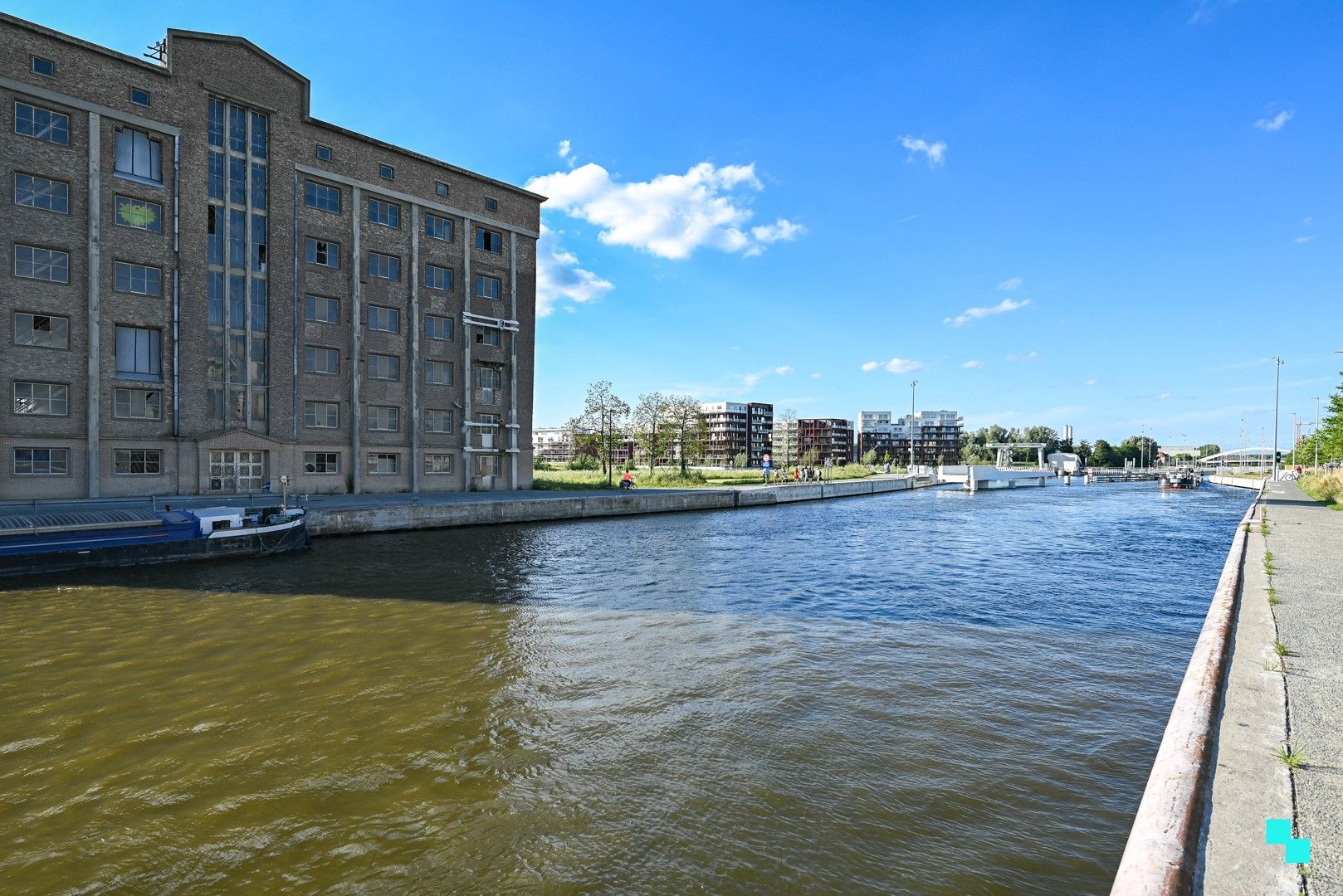 Geweldig hoekappartement met spectaculair panorama over de oevers van de Leie foto 27