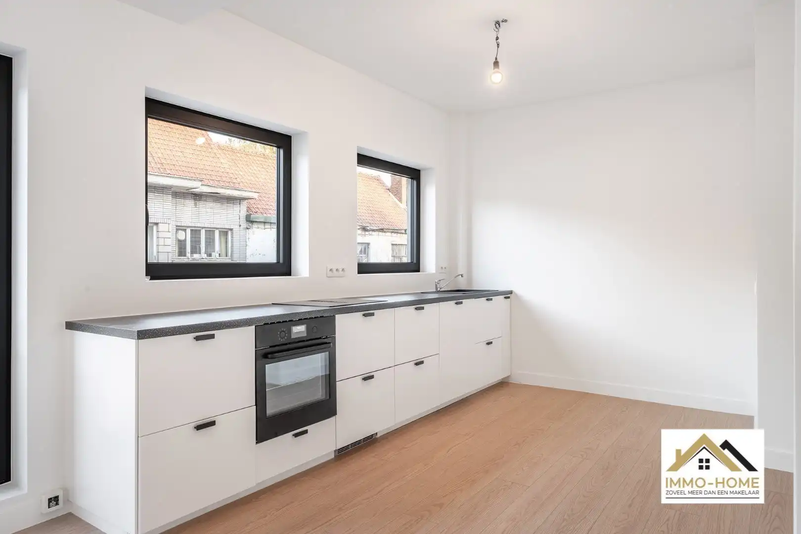 Zeer ruim appartement in centrum foto 5