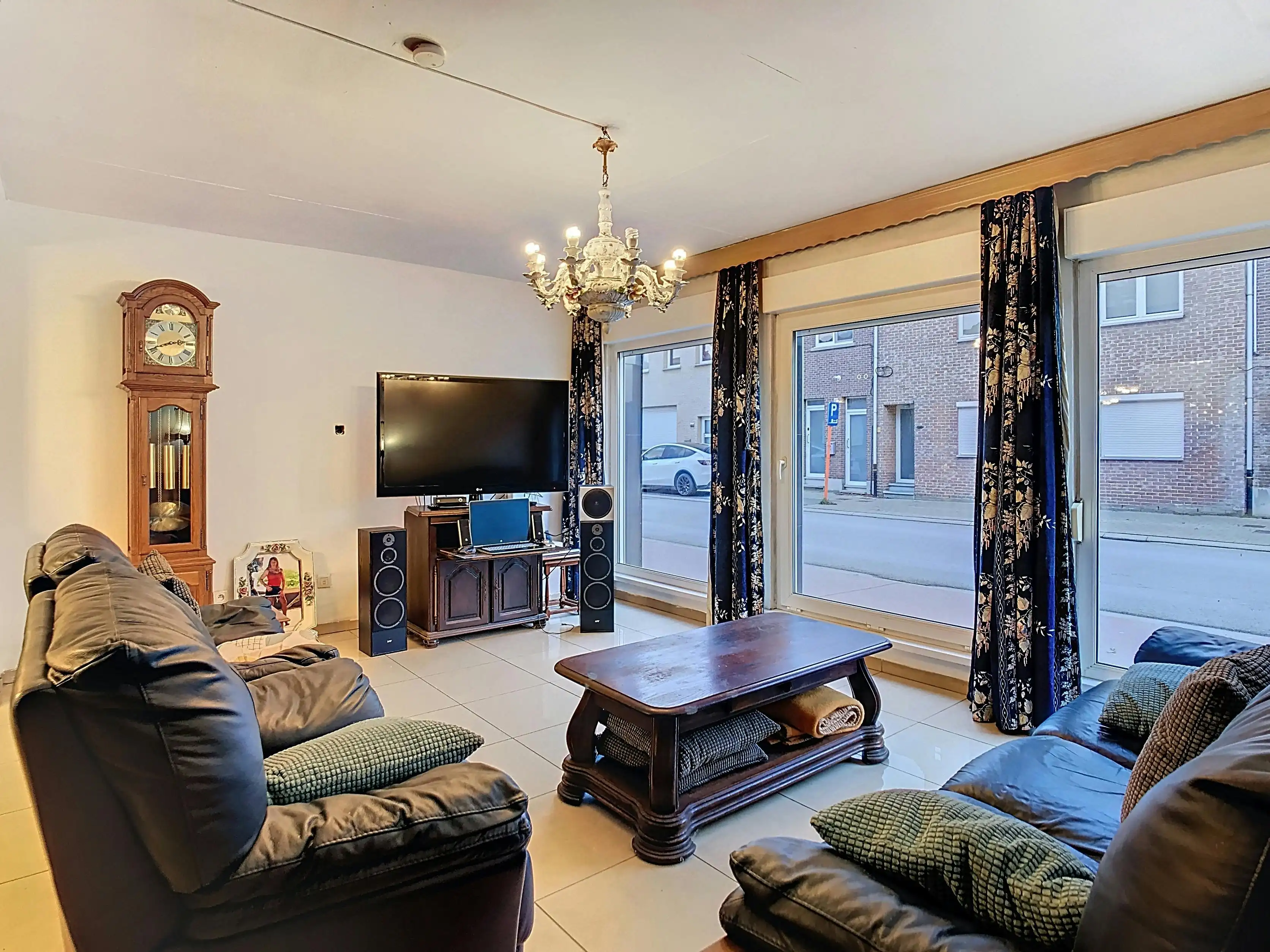 Gelijkvloers appartement met 4 slaapkamers (EPC C-F) foto 7