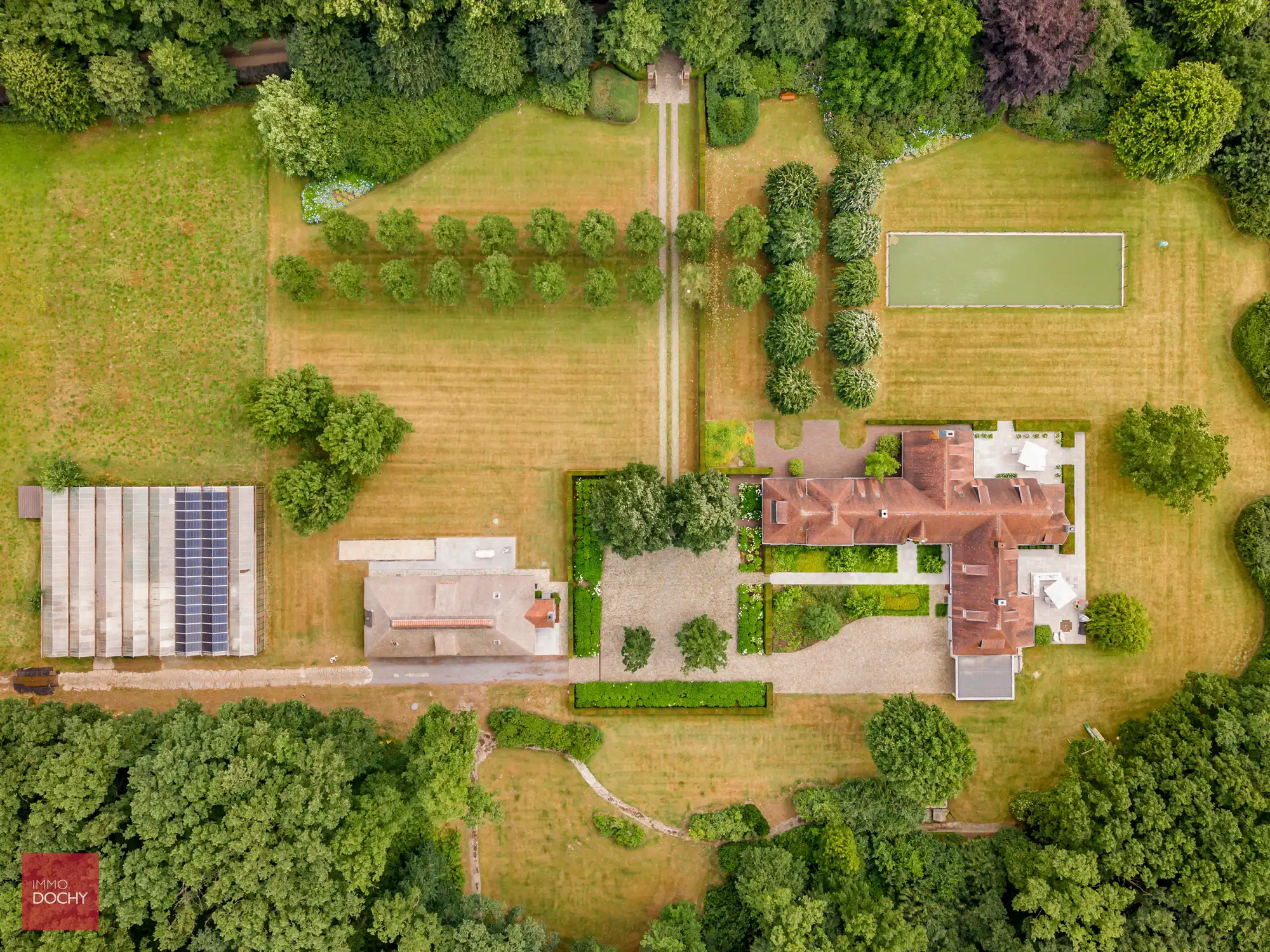 Unieke eigendom in alle rust en privacy op ca. 5,4ha foto 18