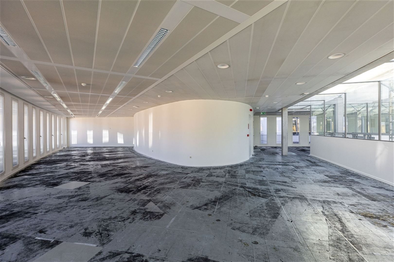 COLONY SQUARE: vanaf 1.060m² tot 7.100m² foto 5