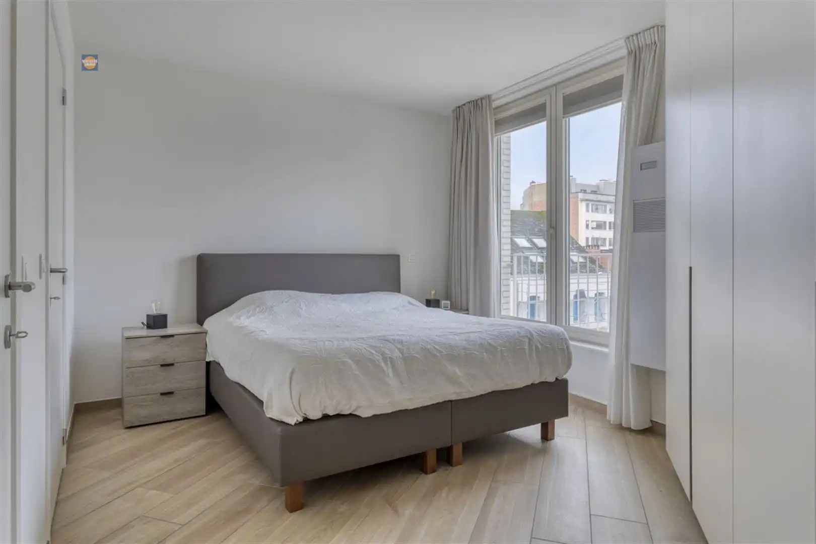 Modern en instapklaar appartement met 2 slaapkamers op absolute topligging foto 15