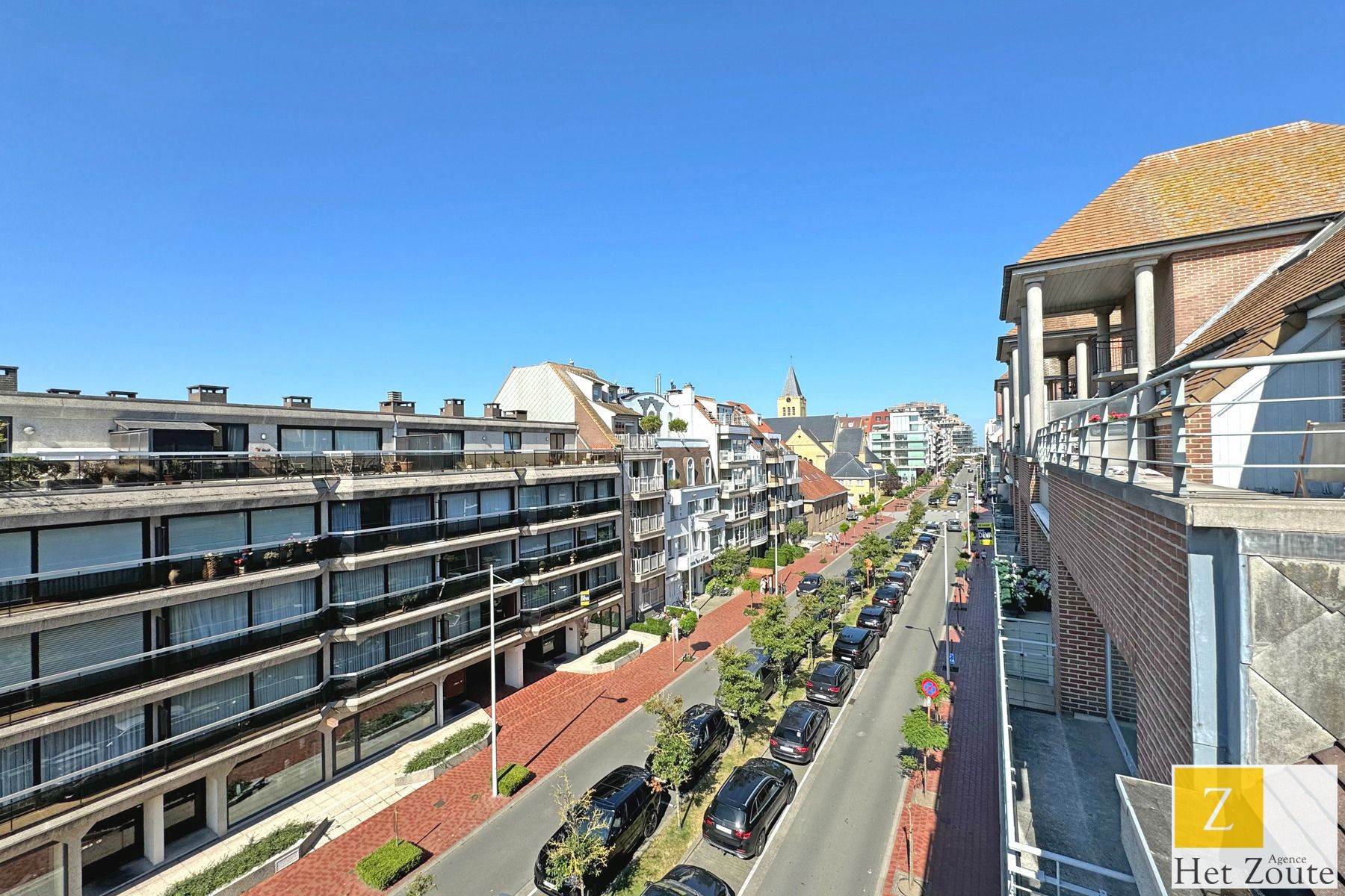 Luxueus duplex penthouse, zonneterras nabij strand te Knokke foto 17