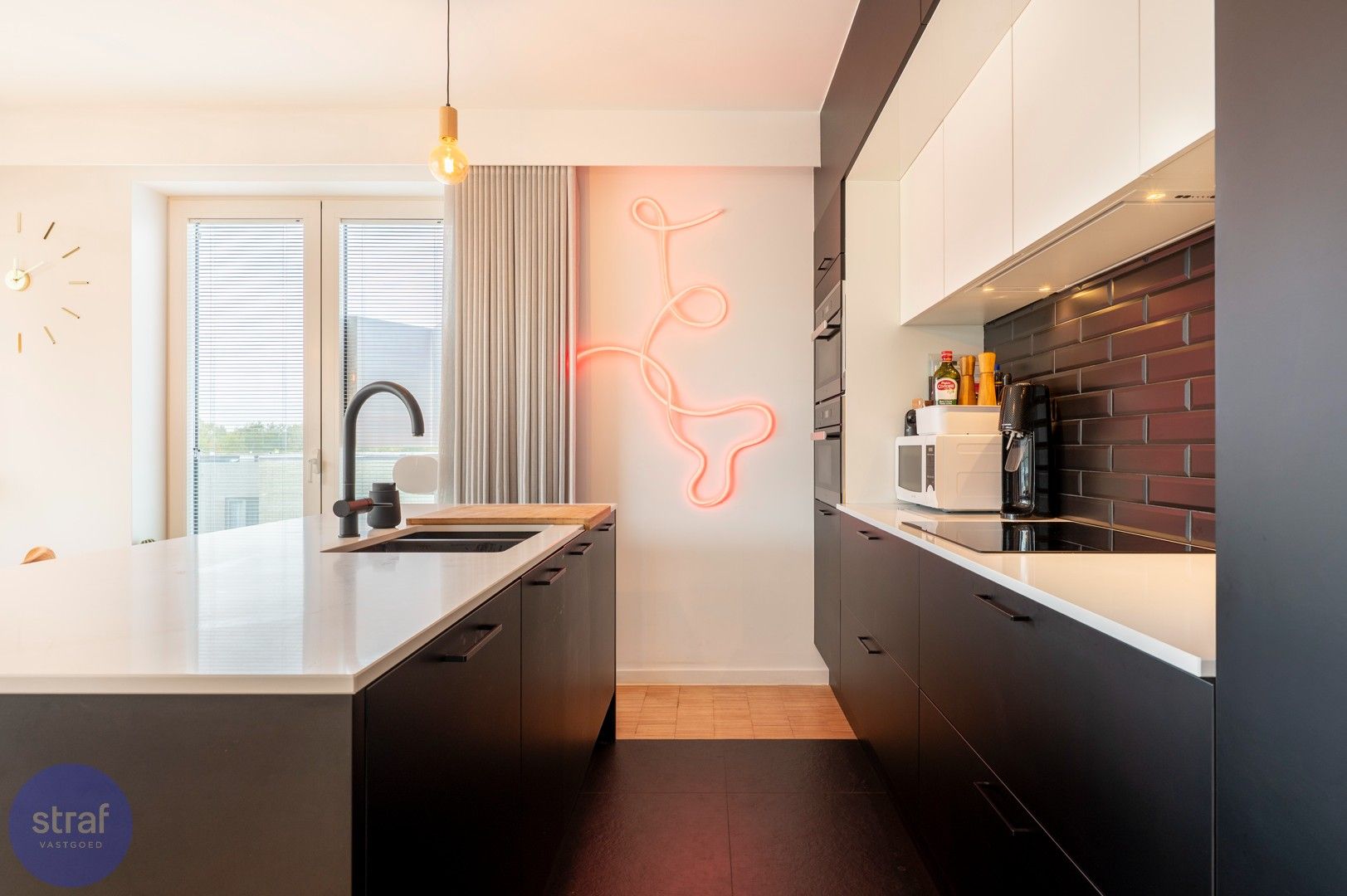 Modern appartement met terras en Galgenweel view foto 4