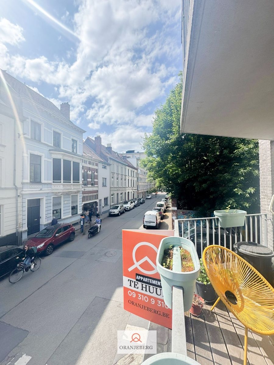 Ruim 3 slaapkamer appartement op uitstekende ligging in Gent foto 28