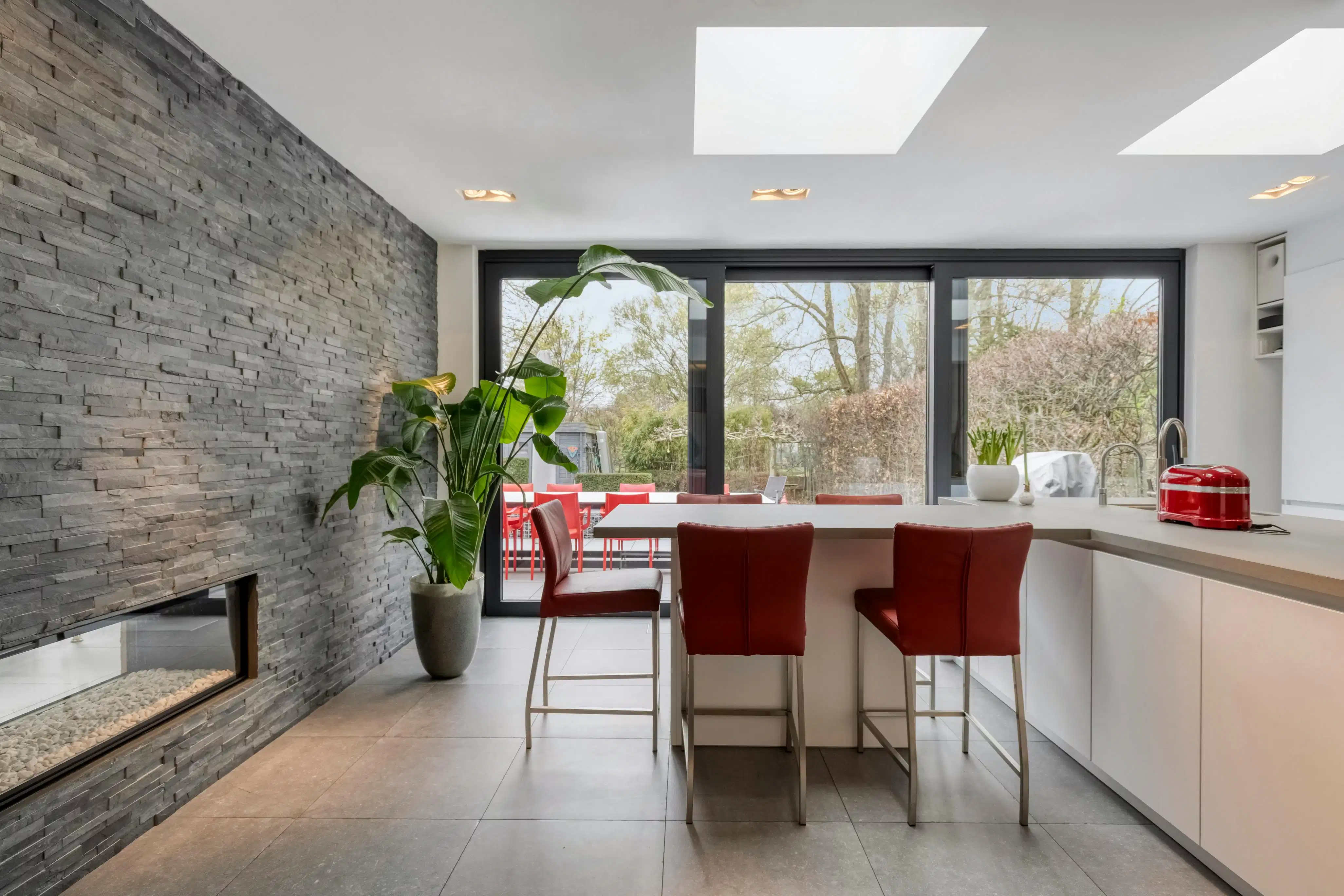 Uitzonderlijk ruime kangoeroewoning te koop in Wilrijk foto 11