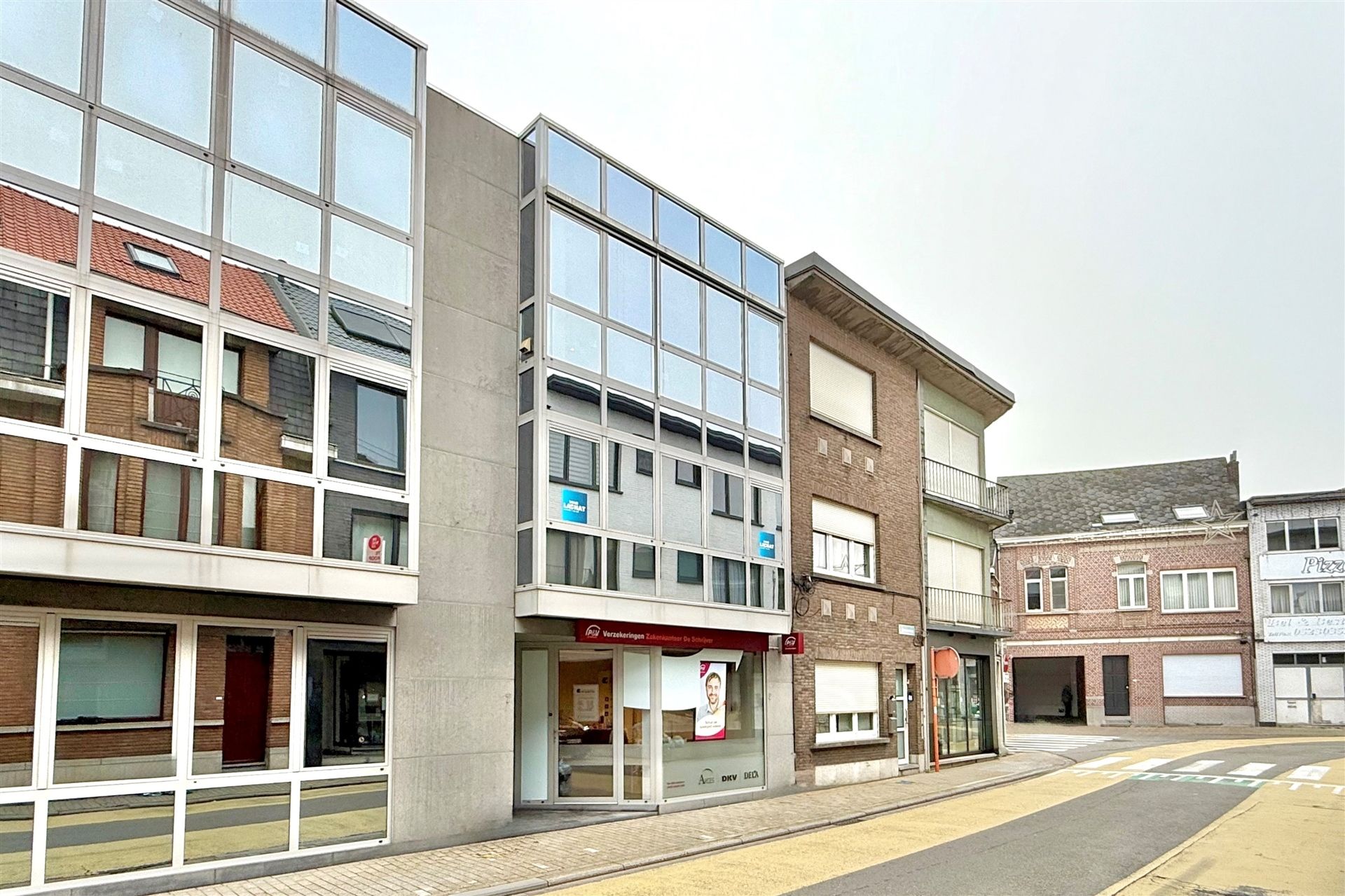 Instapklaar 2-slpk appt met terras en lift foto 19