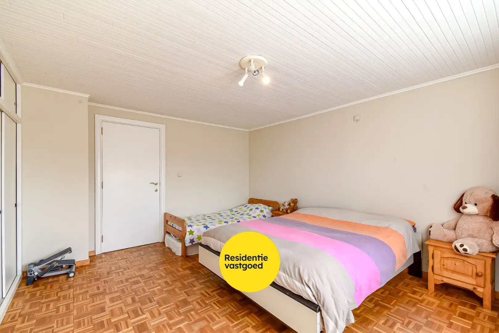 Ruime villa met 4 slaapkamers foto 14