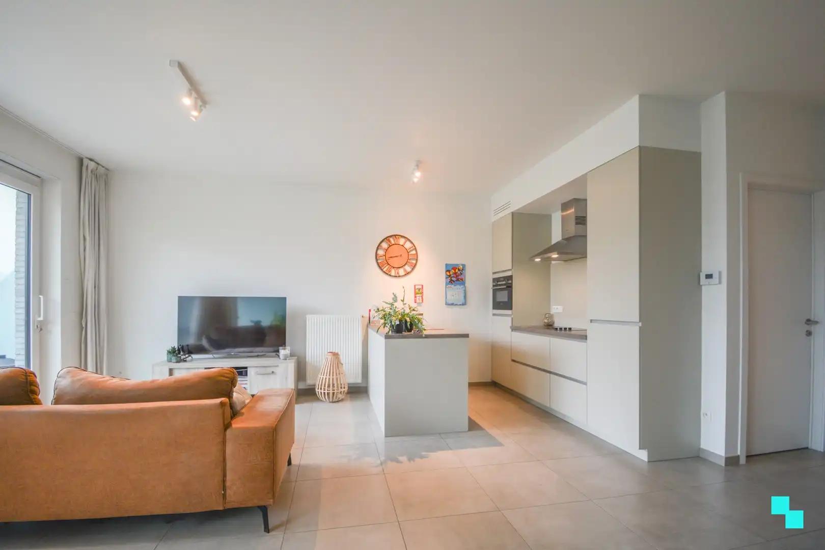 Energiezuinig gelijkvloers appartement met 2 slaapkamers en tuin -St-Eloois-Winkel foto 5