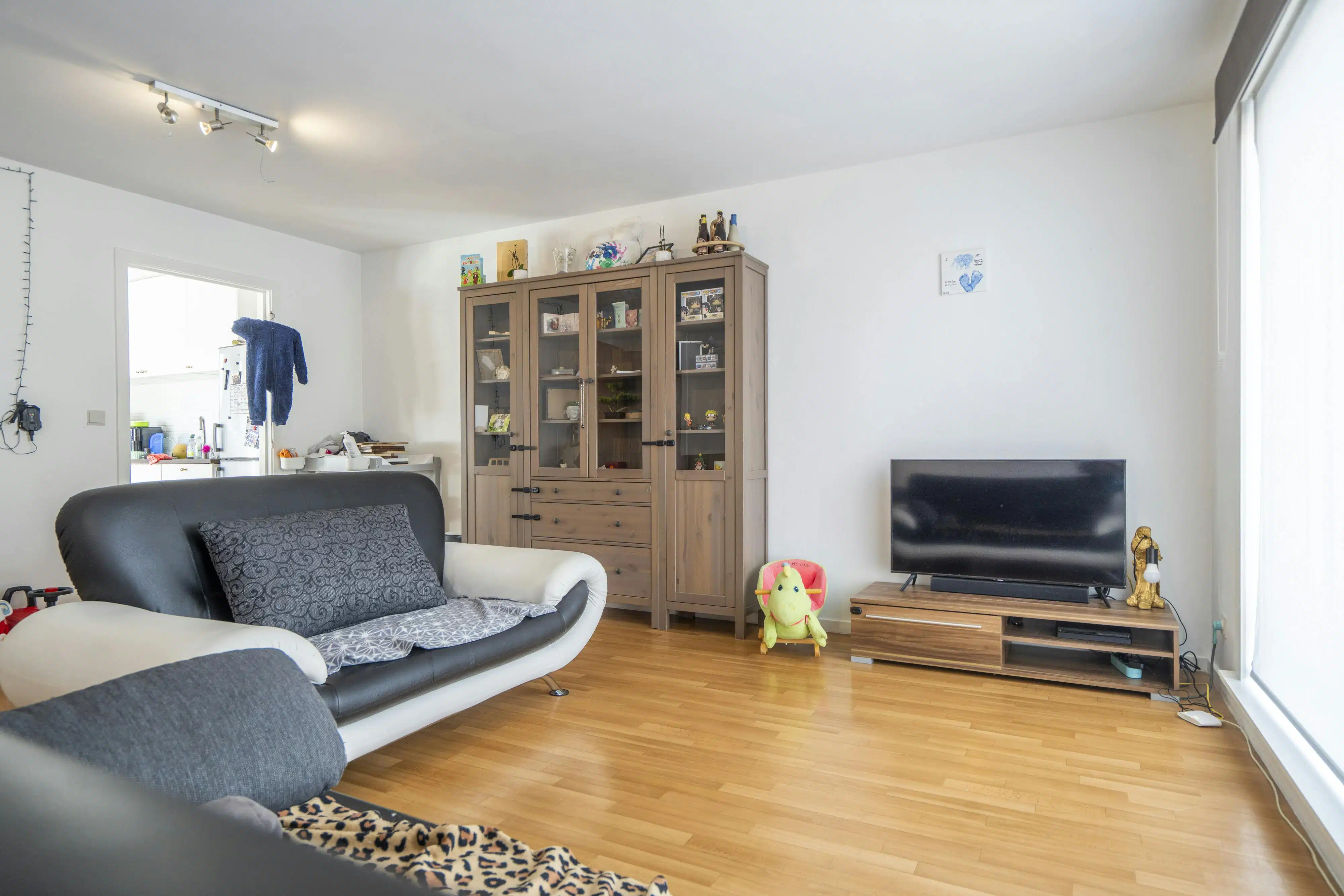 Instapklare bel-etage met 3 slaapkamers woning te koop in Wevelgem foto 3