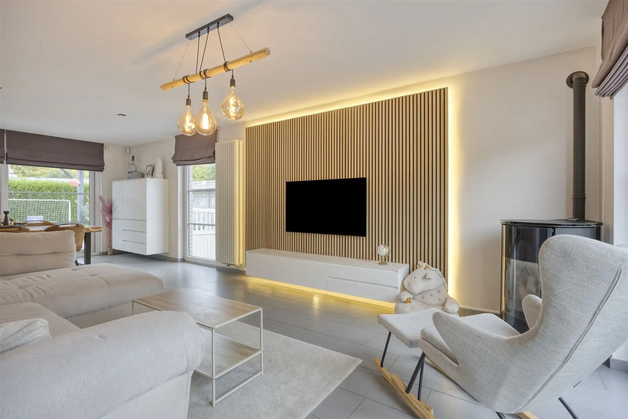 Ruime energiezuinige gezinswoning met 4 slaapkamers foto 6