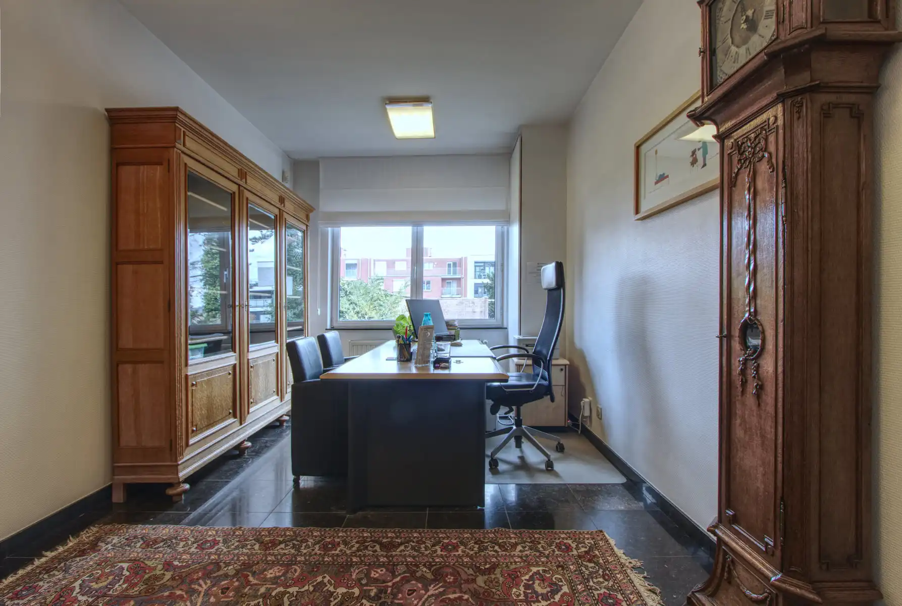 KANTOOR - 8 BURELEN - 16 tot 20 WERKPLAATSEN - PARKING MOG. foto 26