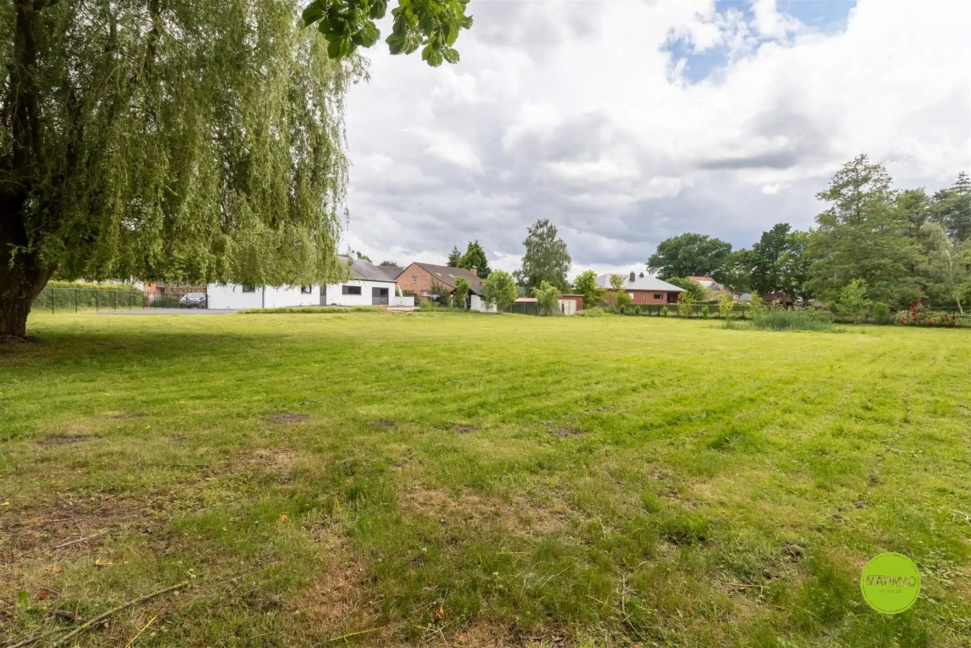 Ruime open bebouwing op een prachtig perceel van 3.764 m² foto 26