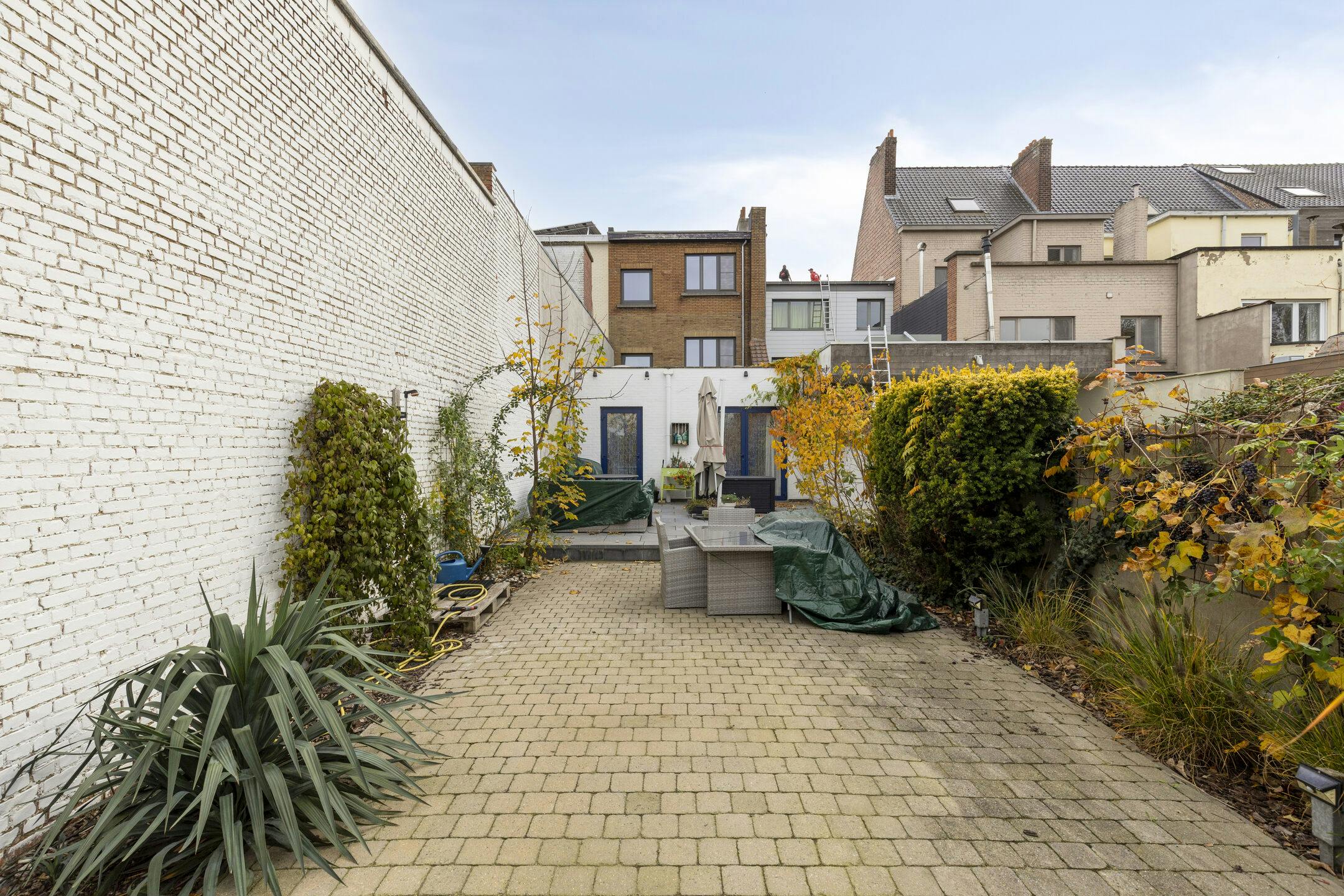 Zeer ruime centraal gelegen gezinswoning in Sint-Niklaas foto 29