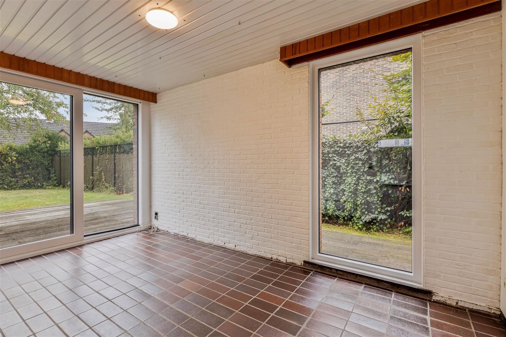 Ruime modernistische seventies villa op 825m²  foto 9